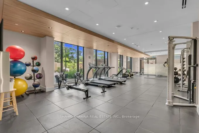 21 Park Street E, #1508