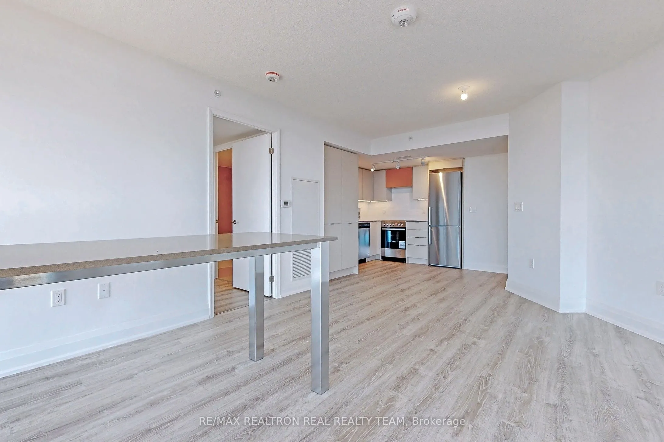 30 Gibbs Road, #1308