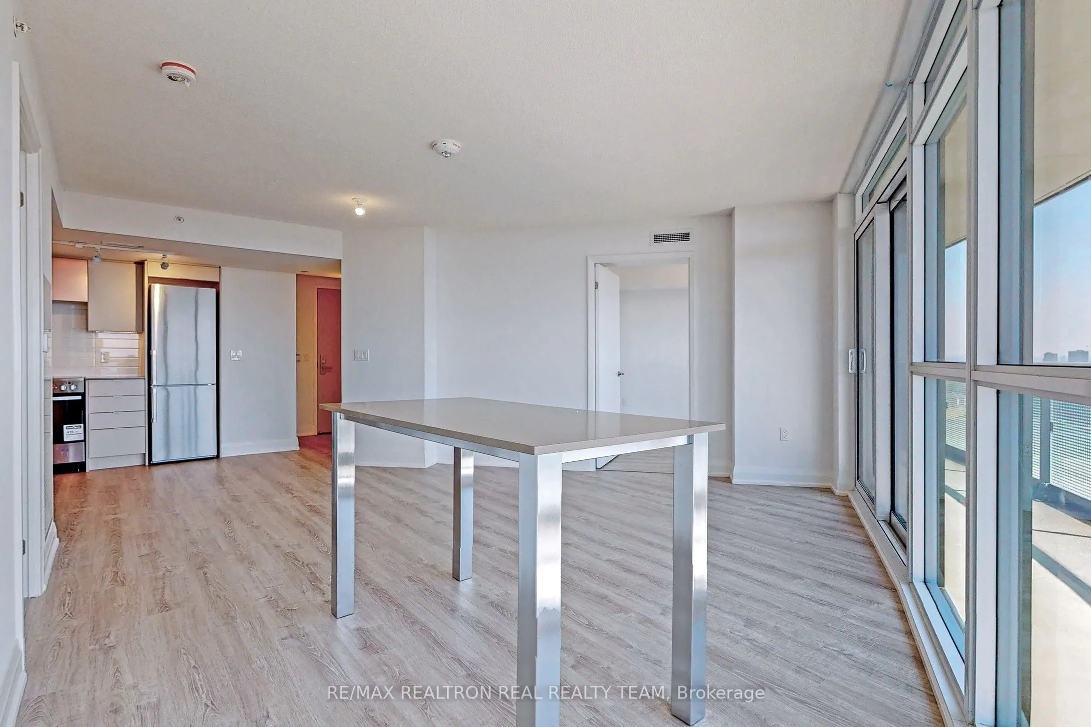 30 Gibbs Road, #1308