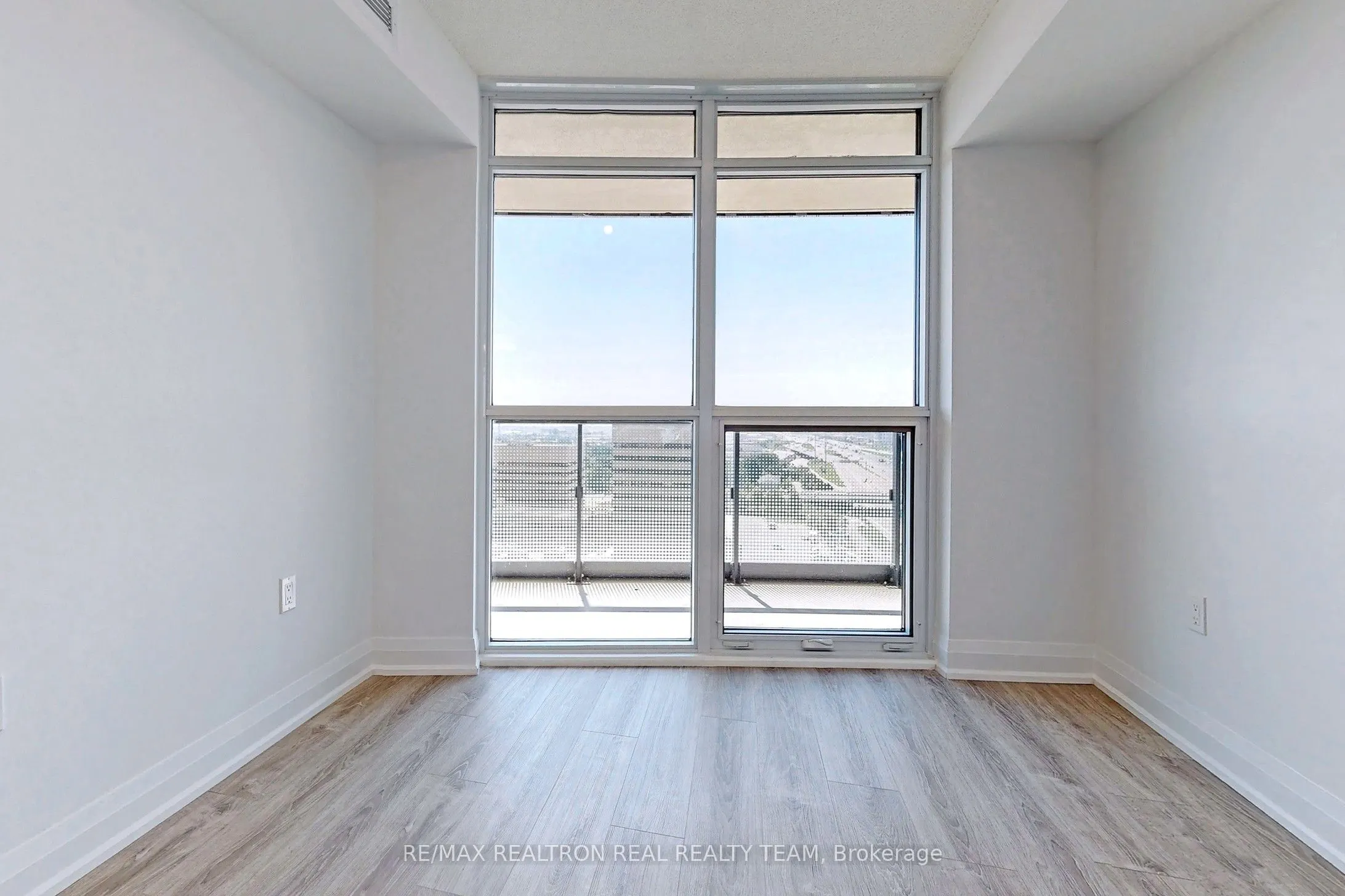 30 Gibbs Road, #1308