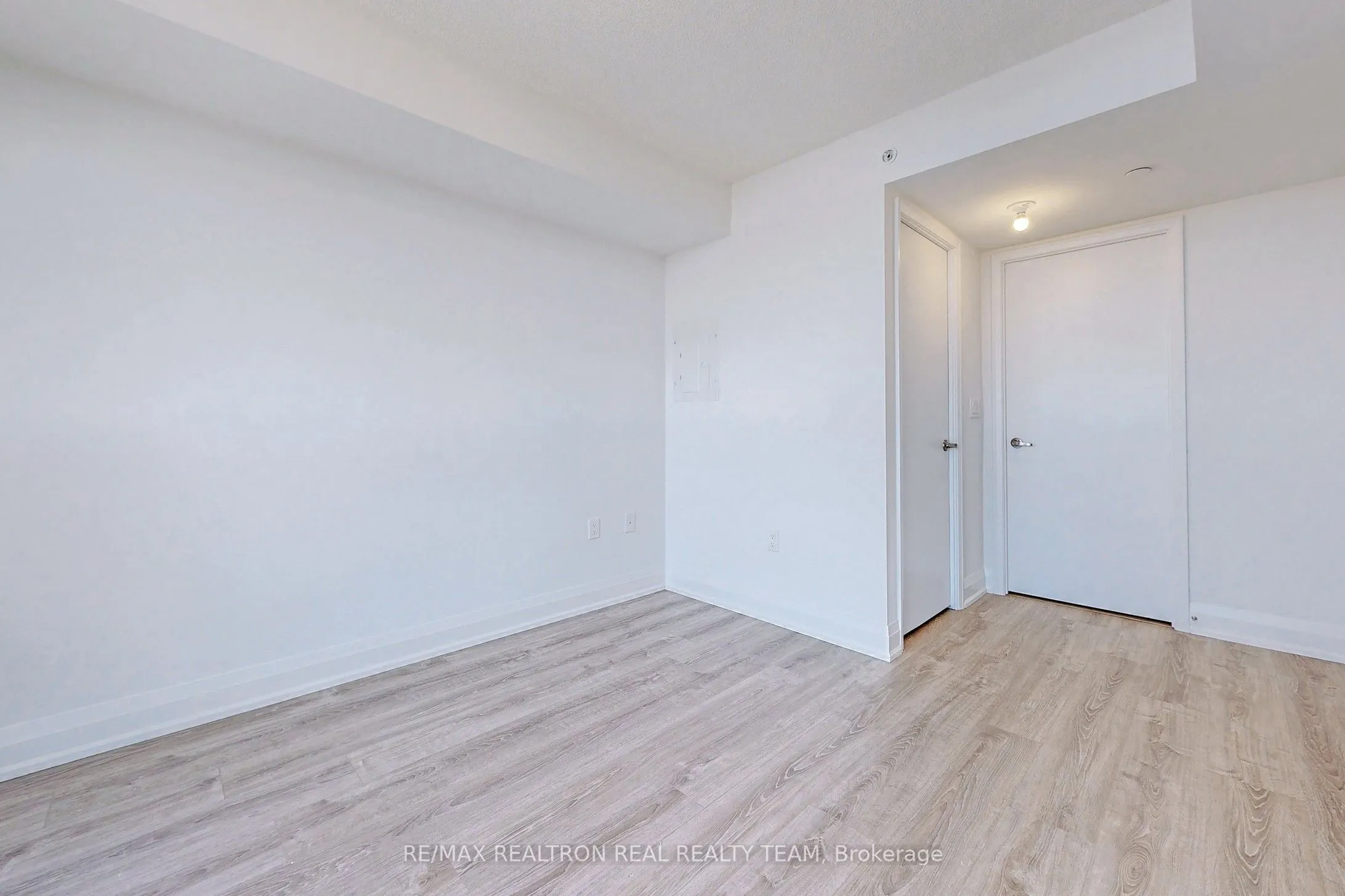 30 Gibbs Road, #1308