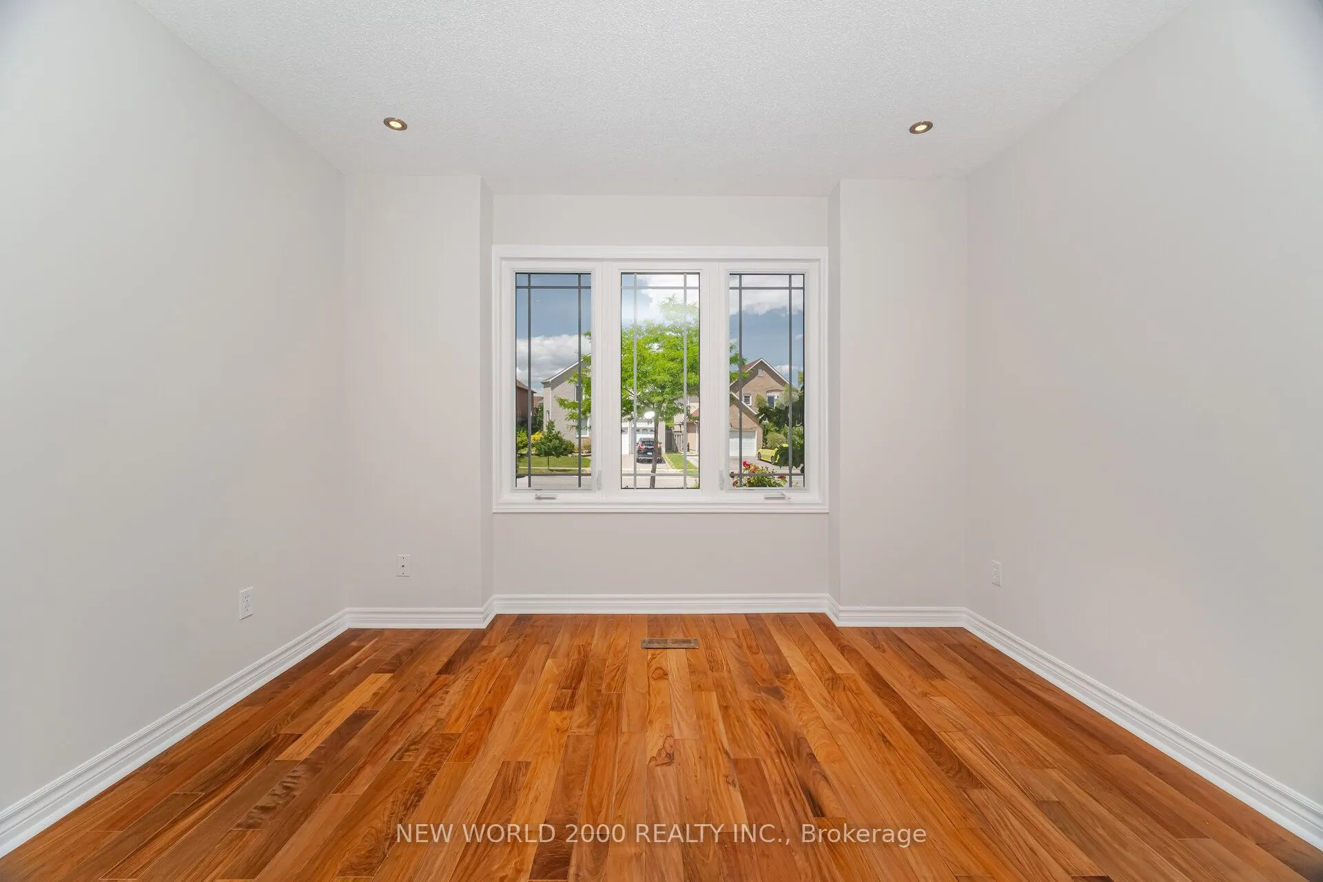 7221 Danton Promenade