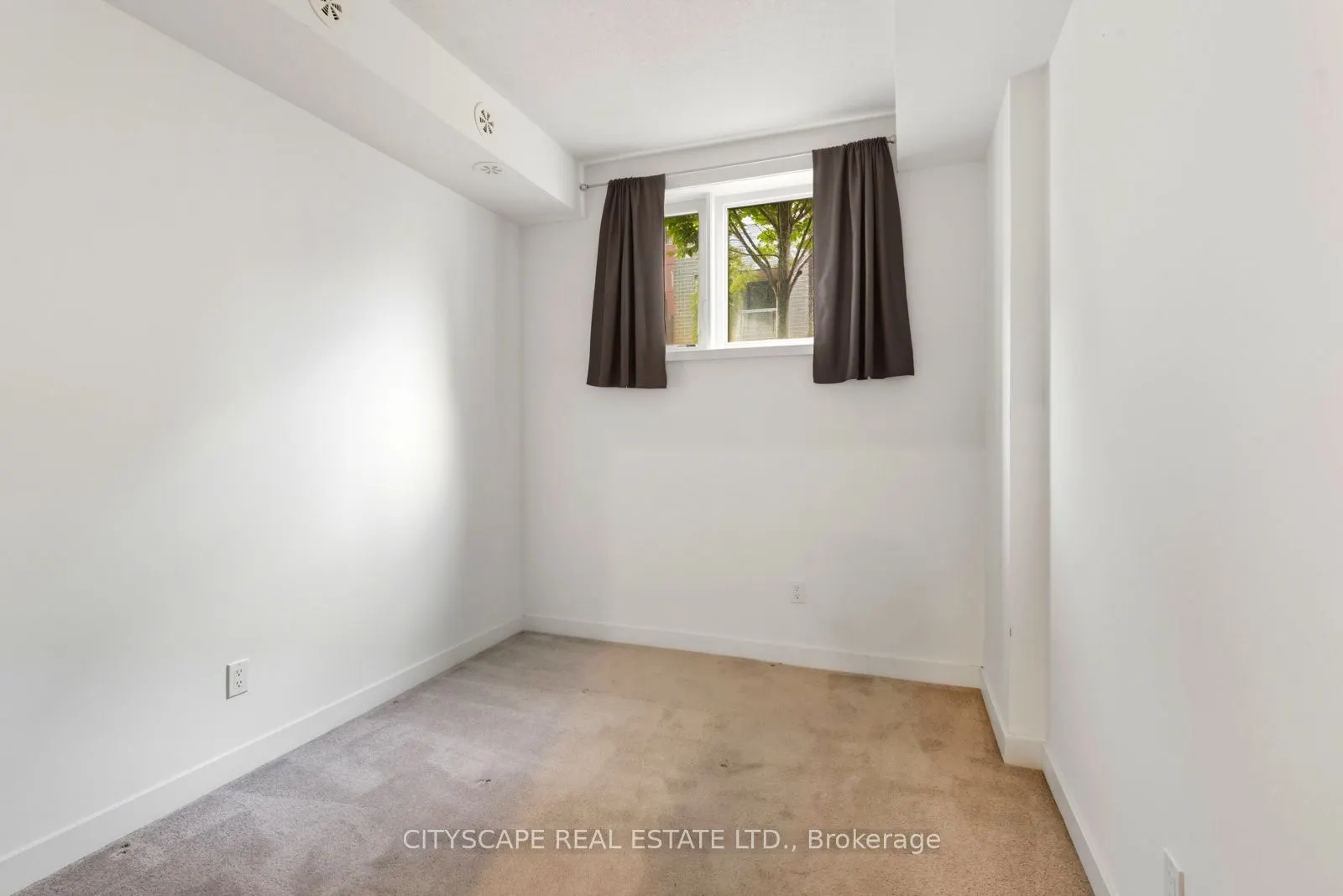 1133 Cooke Boulevard, #818