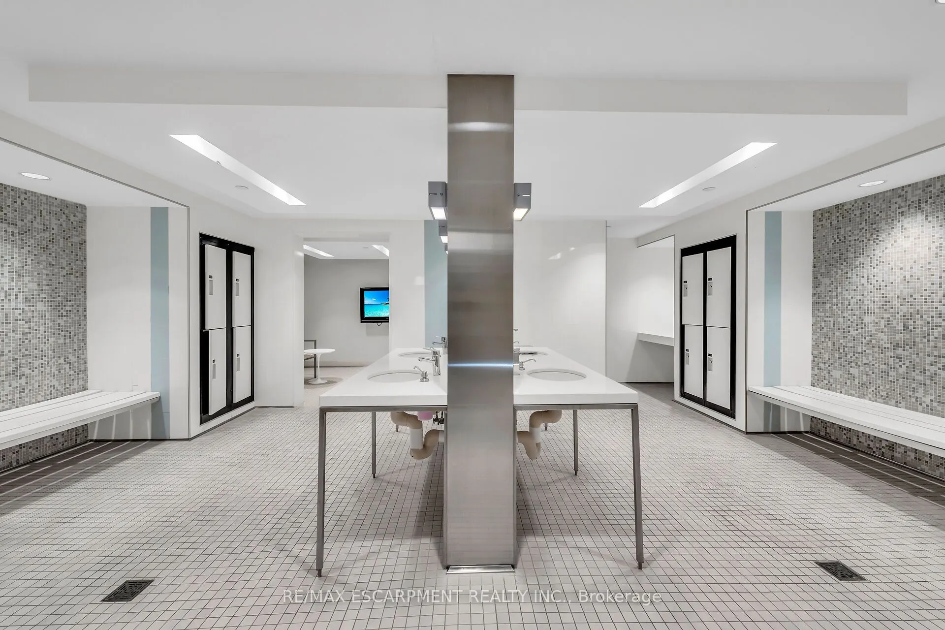 225 Sherway Gardens Road, #2905