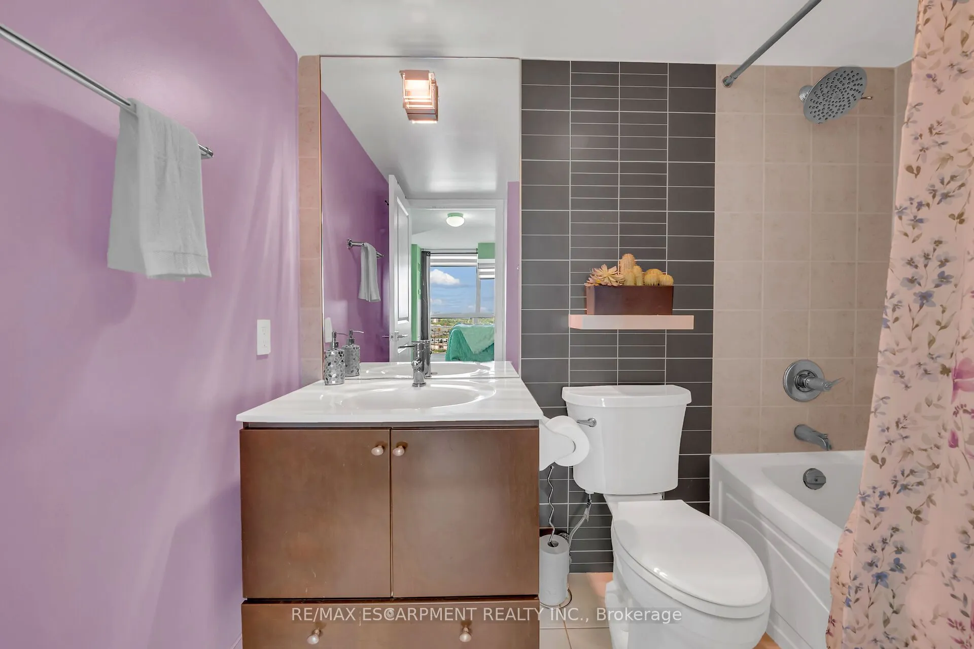 225 Sherway Gardens Road, #2905