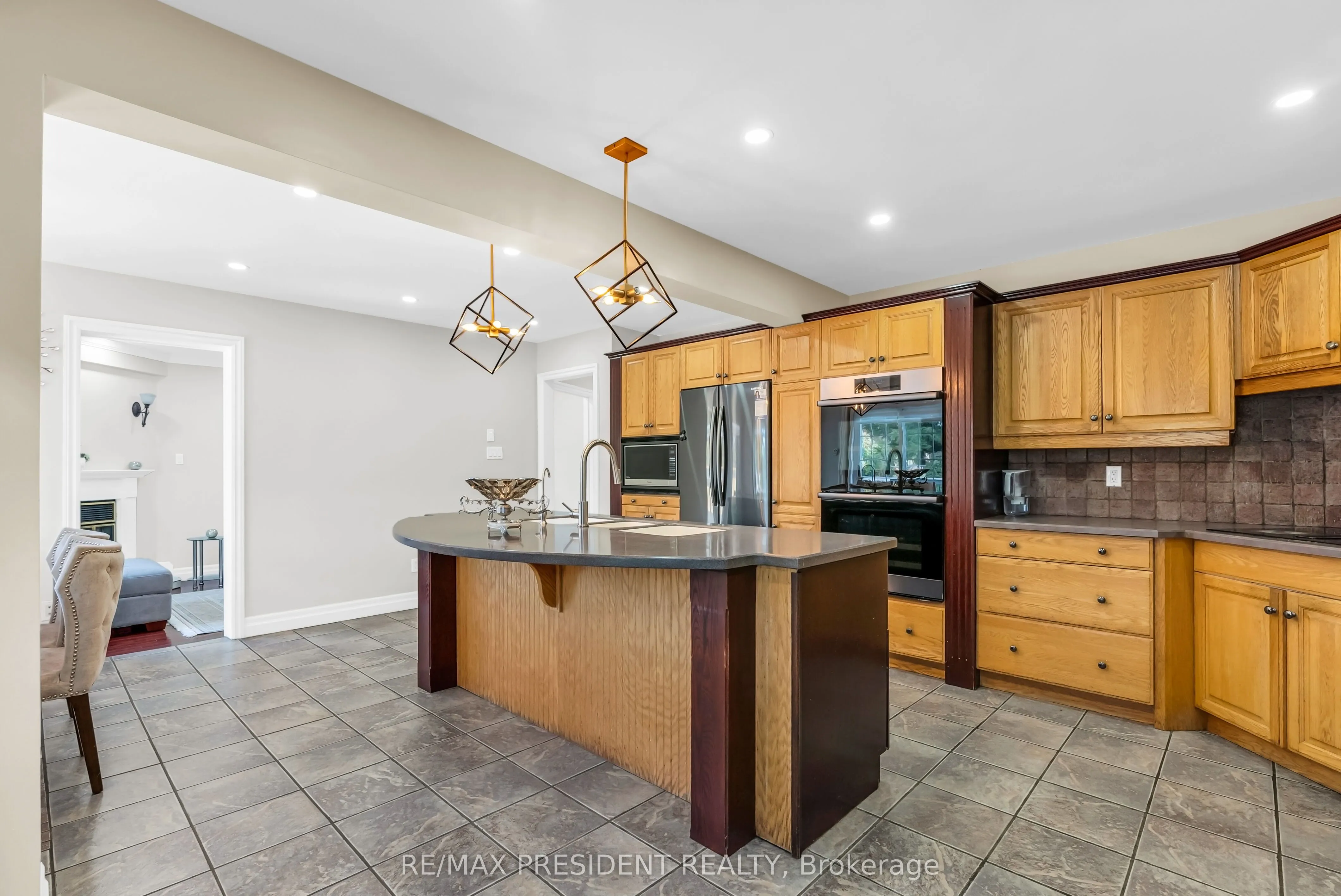 6200 Osprey Boulevard