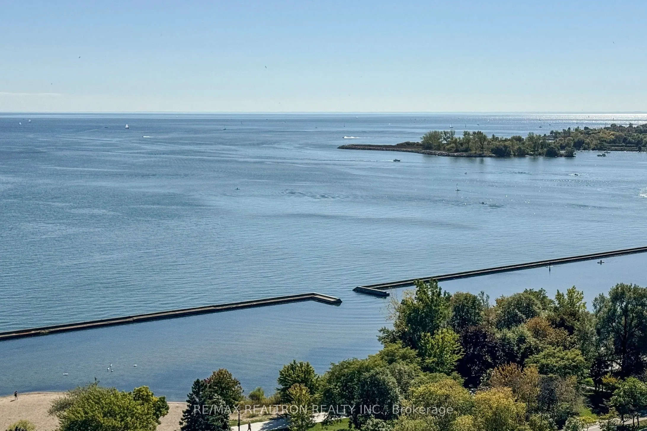 1910 Lake Shore Boulevard W, #LPH01