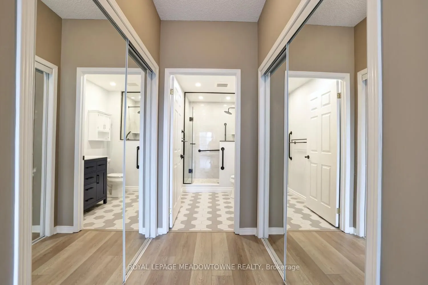 2075 Amherst Heights Drive, #606
