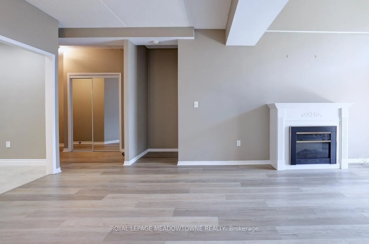 2075 Amherst Heights Drive, #606