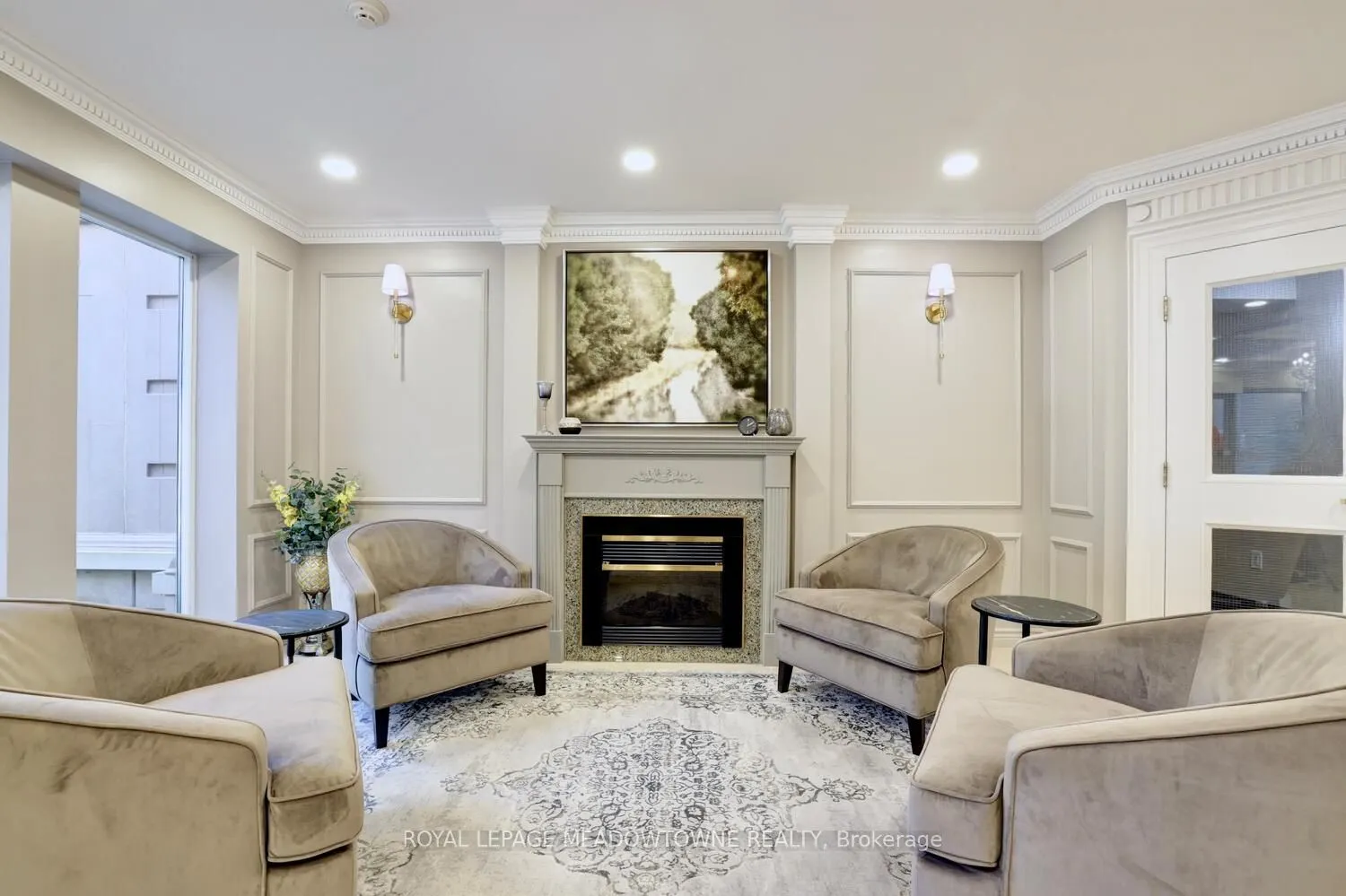 2075 Amherst Heights Drive, #606