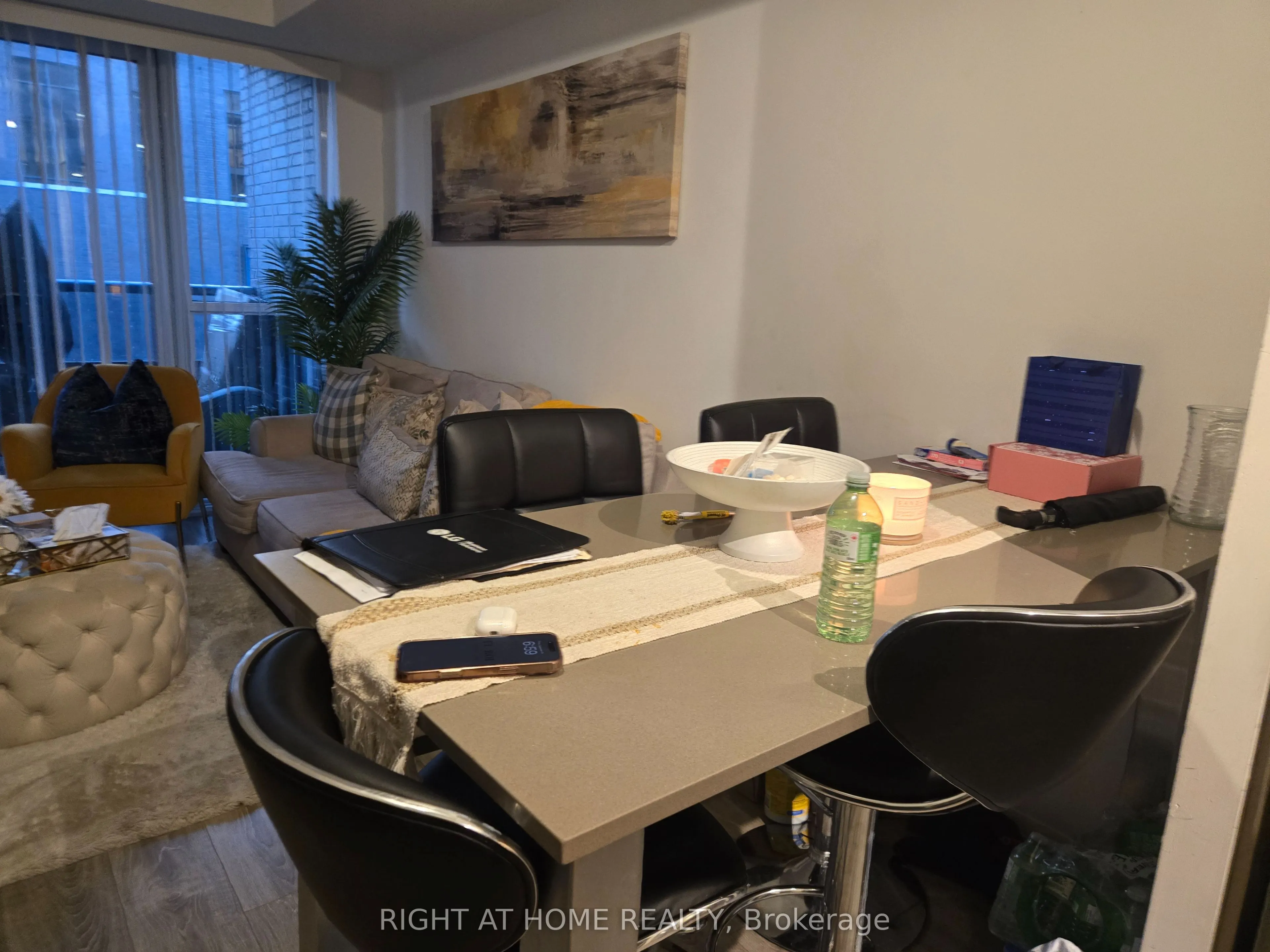 26 Gibbs Road, #325