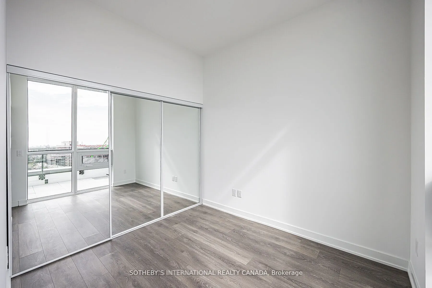 3005 PINE GLEN Road, #PH809