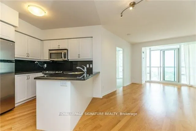 15 Legion Road, #1207