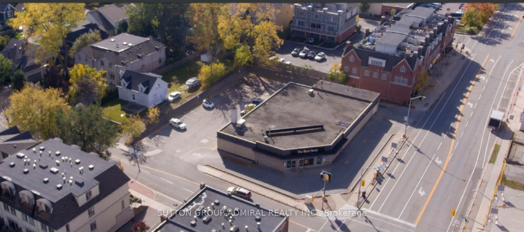 104 Lakeshore Road W