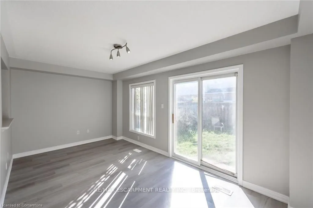626 Taylor Crescent