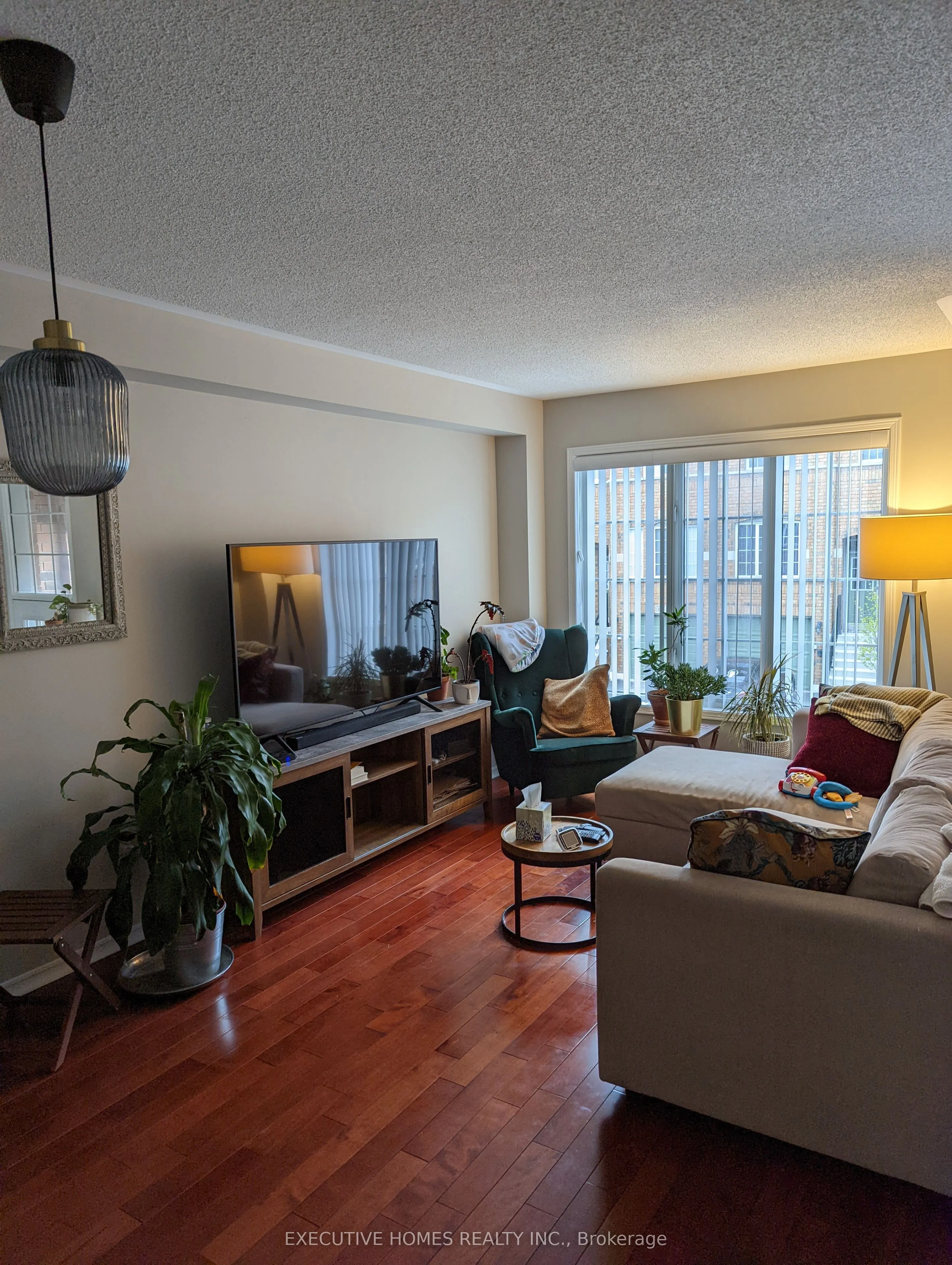 5530 Glen Erin Drive, #76
