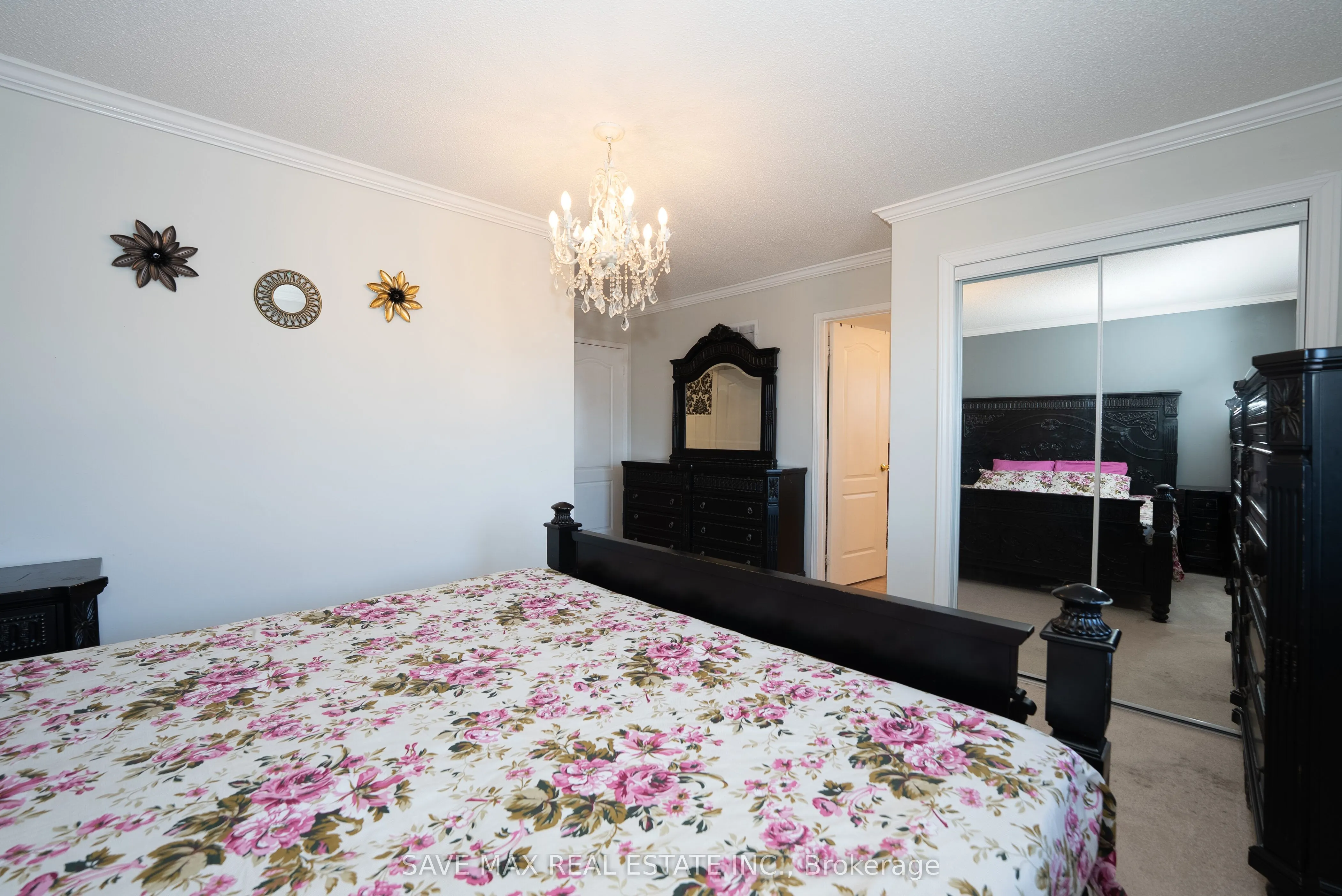 23 Edenvalley Road
