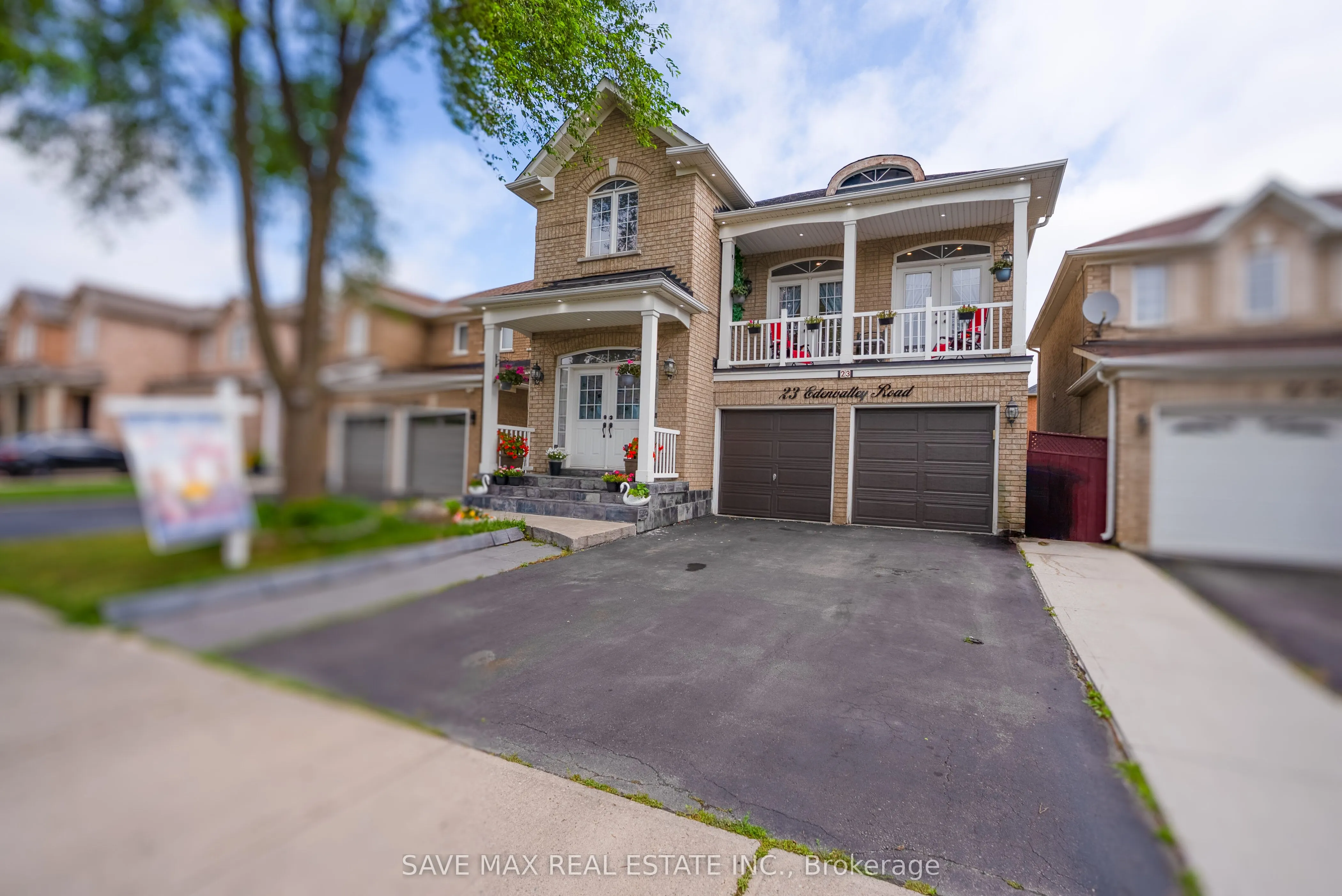 23 Edenvalley Road