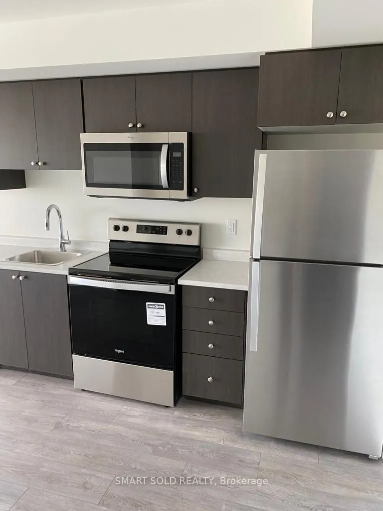 10 Wilby Crescent, #405