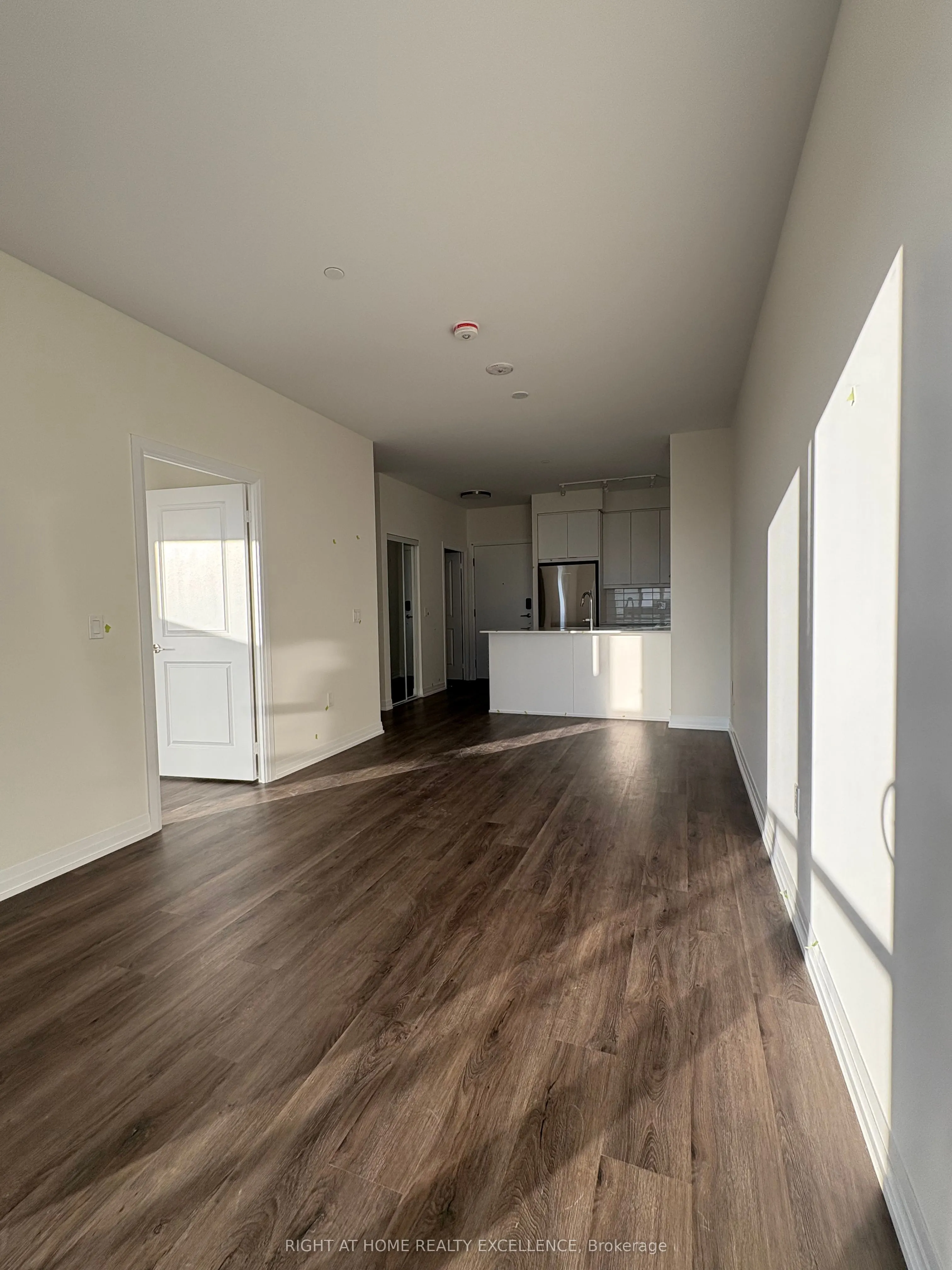 15 Watergarden Drive, #418