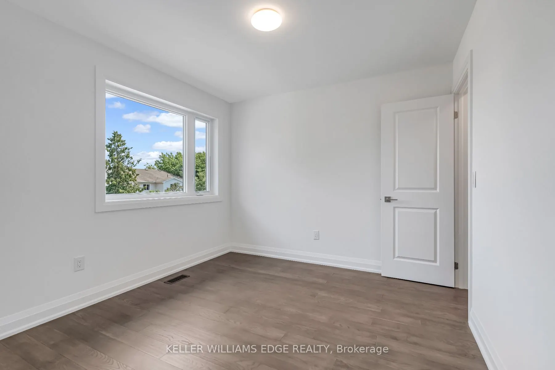 2154 Walkers Line, #4