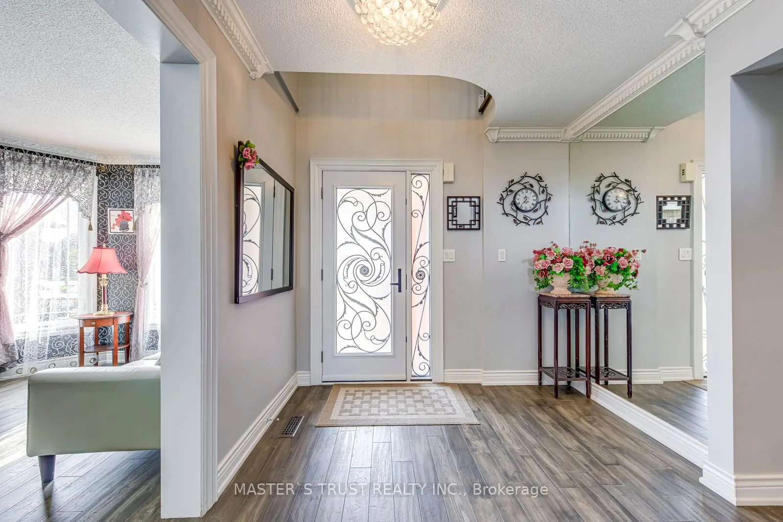 66 Snow Leopard Court