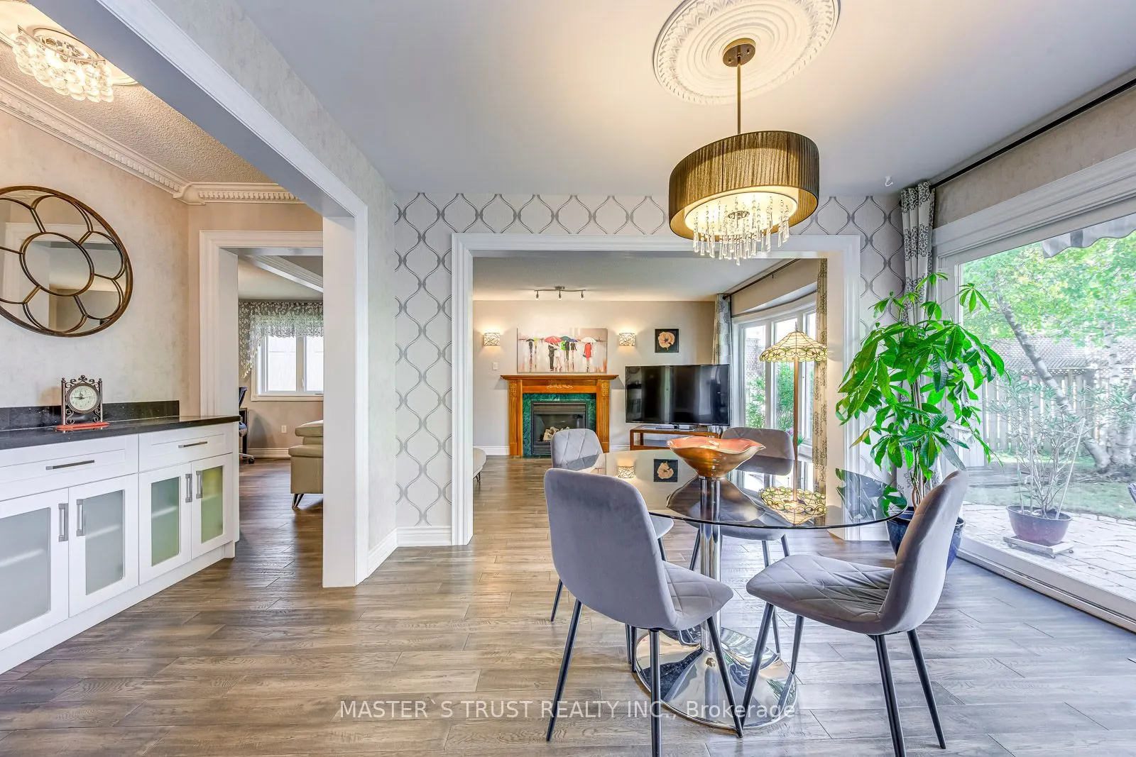 66 Snow Leopard Court