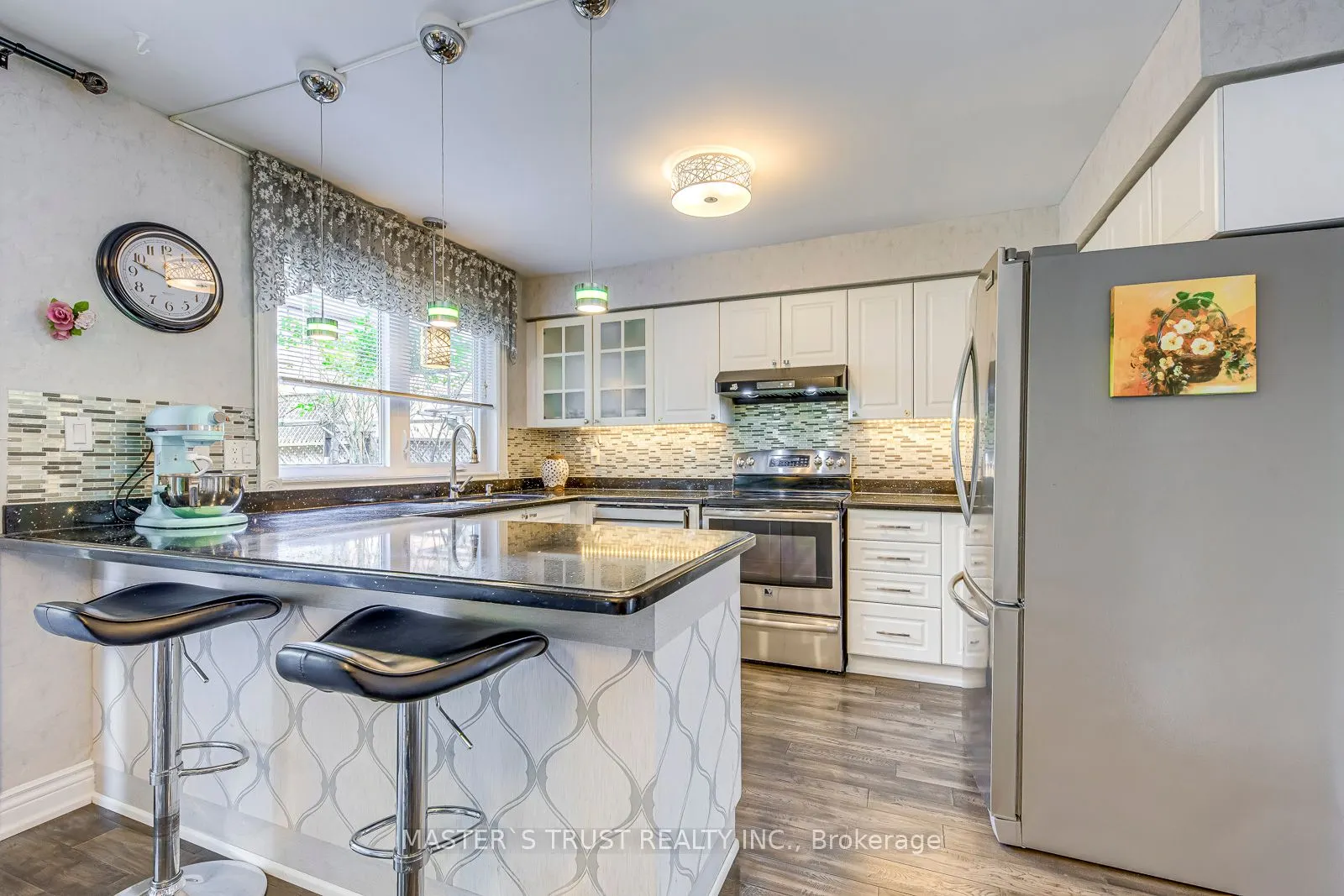 66 Snow Leopard Court