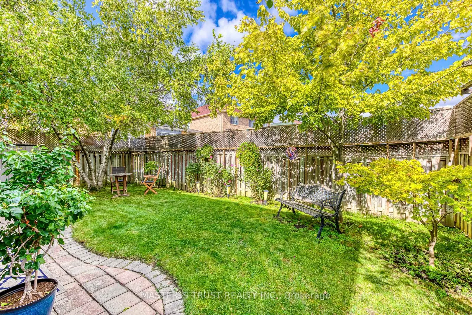 66 Snow Leopard Court