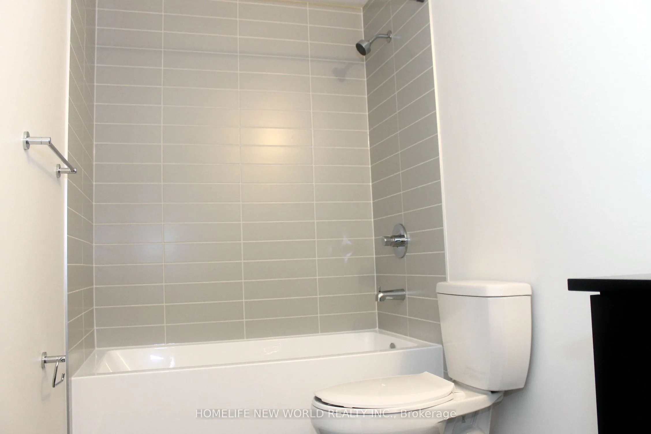 3079 Trafalgar Road, #1611