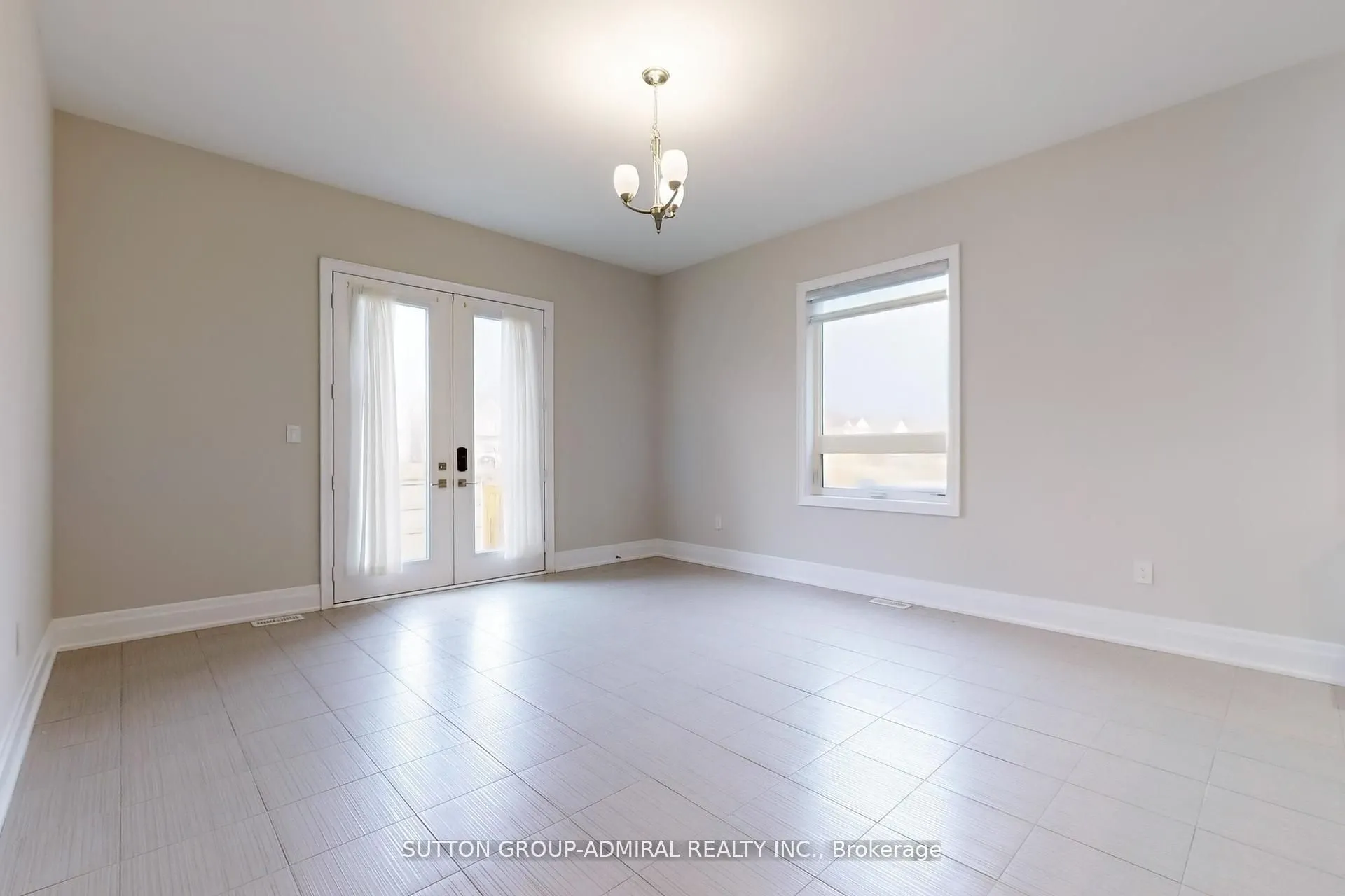 15 Settlers Field Road