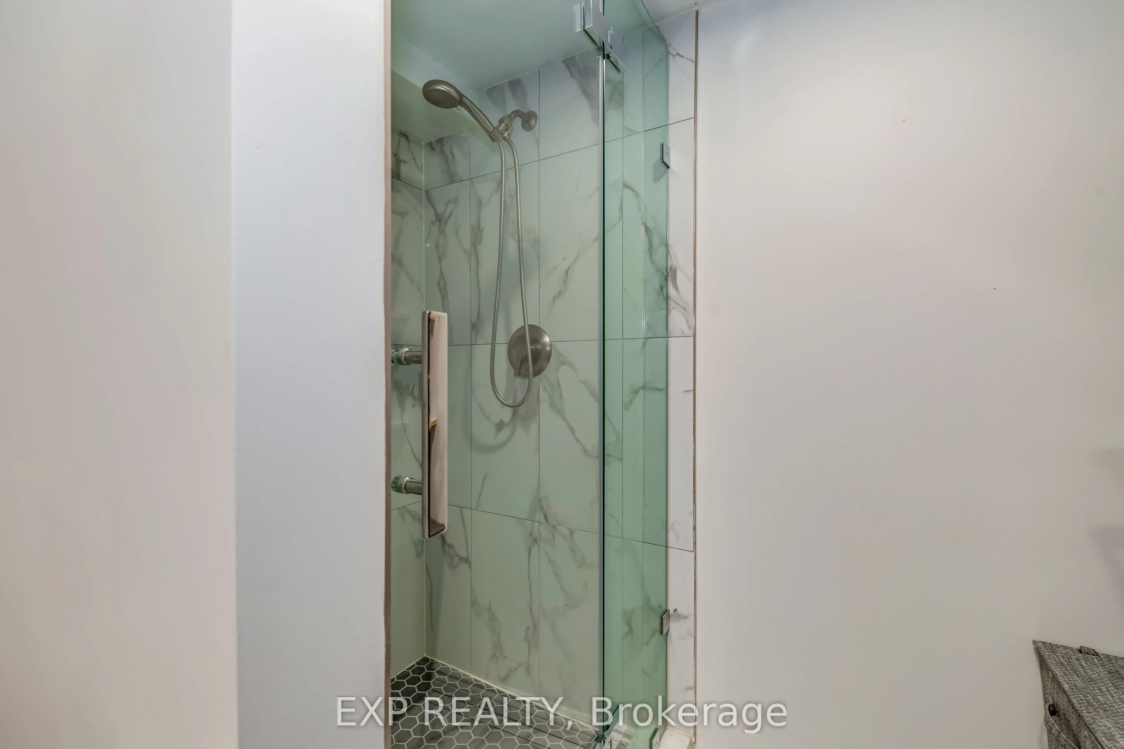 1050 Shawnmarr Road, #132