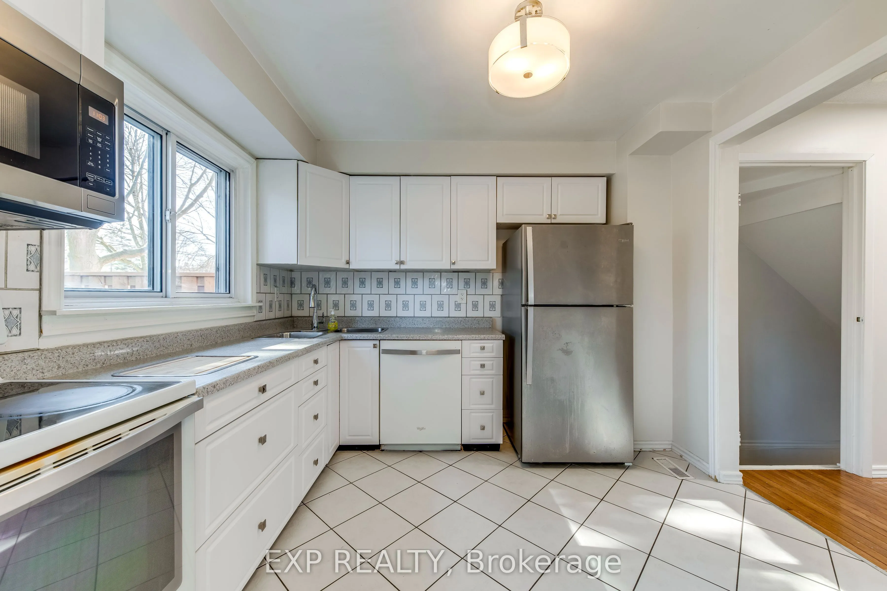 1050 Shawnmarr Road, #132