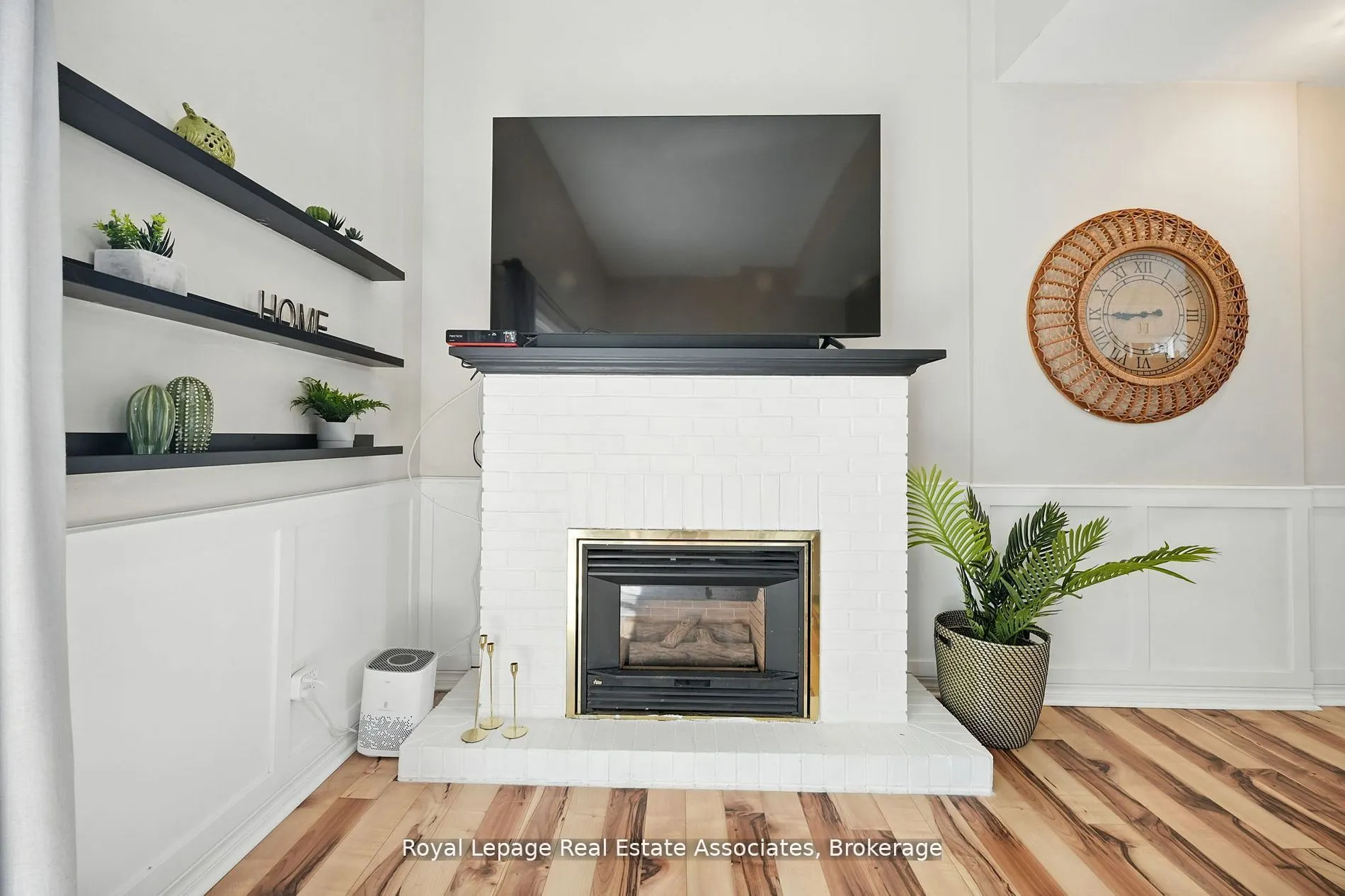 400 Bloor Street, #69