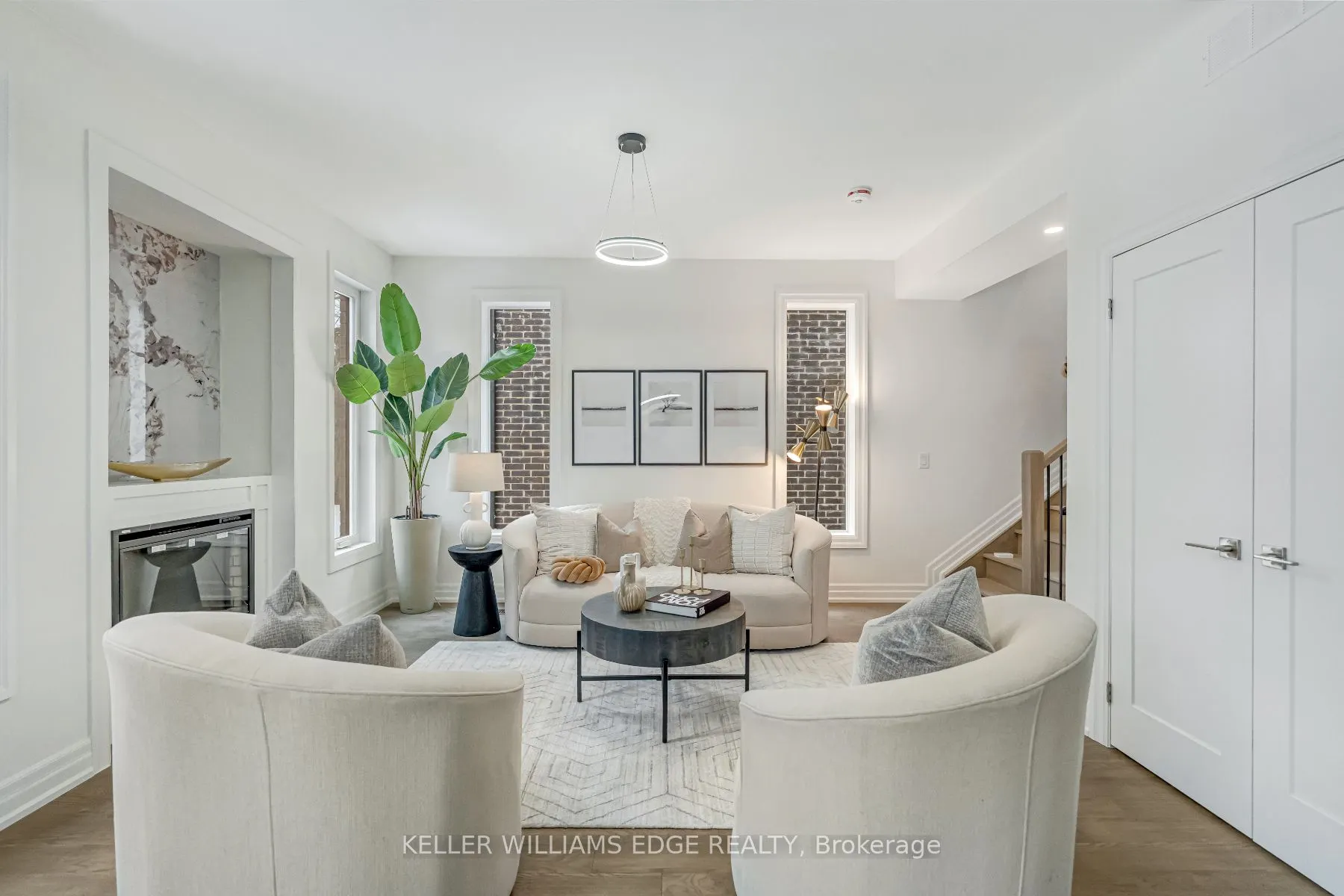 2154 Walkers Line, #7