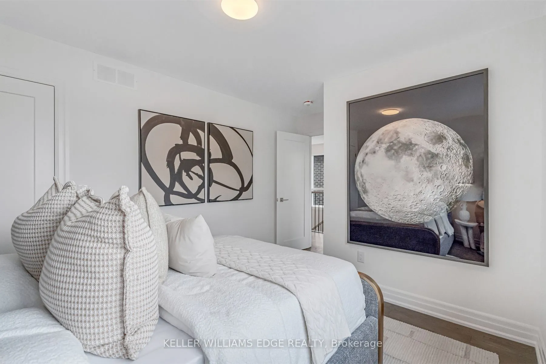 2154 Walkers Line, #7