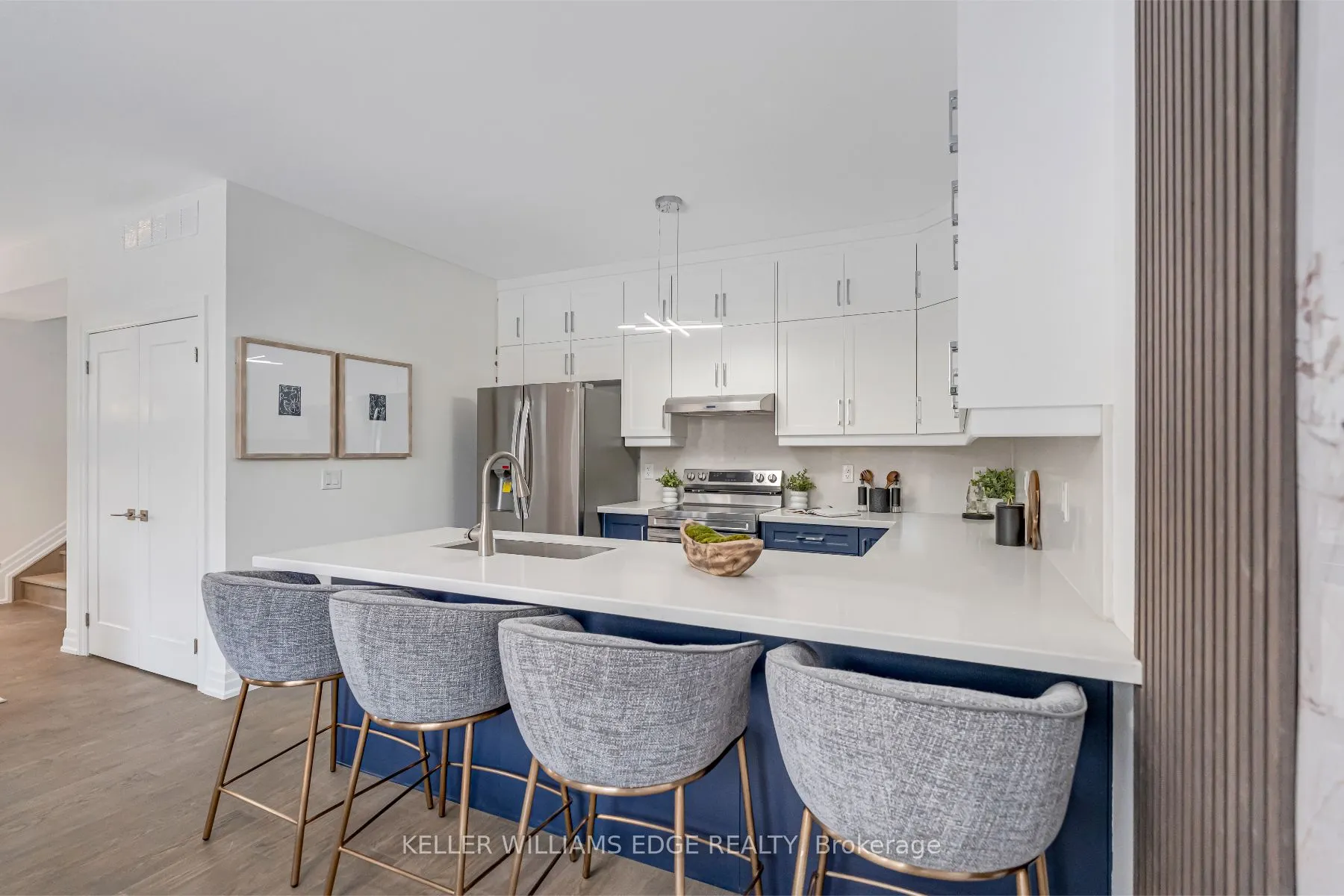 2154 Walkers Line, #7
