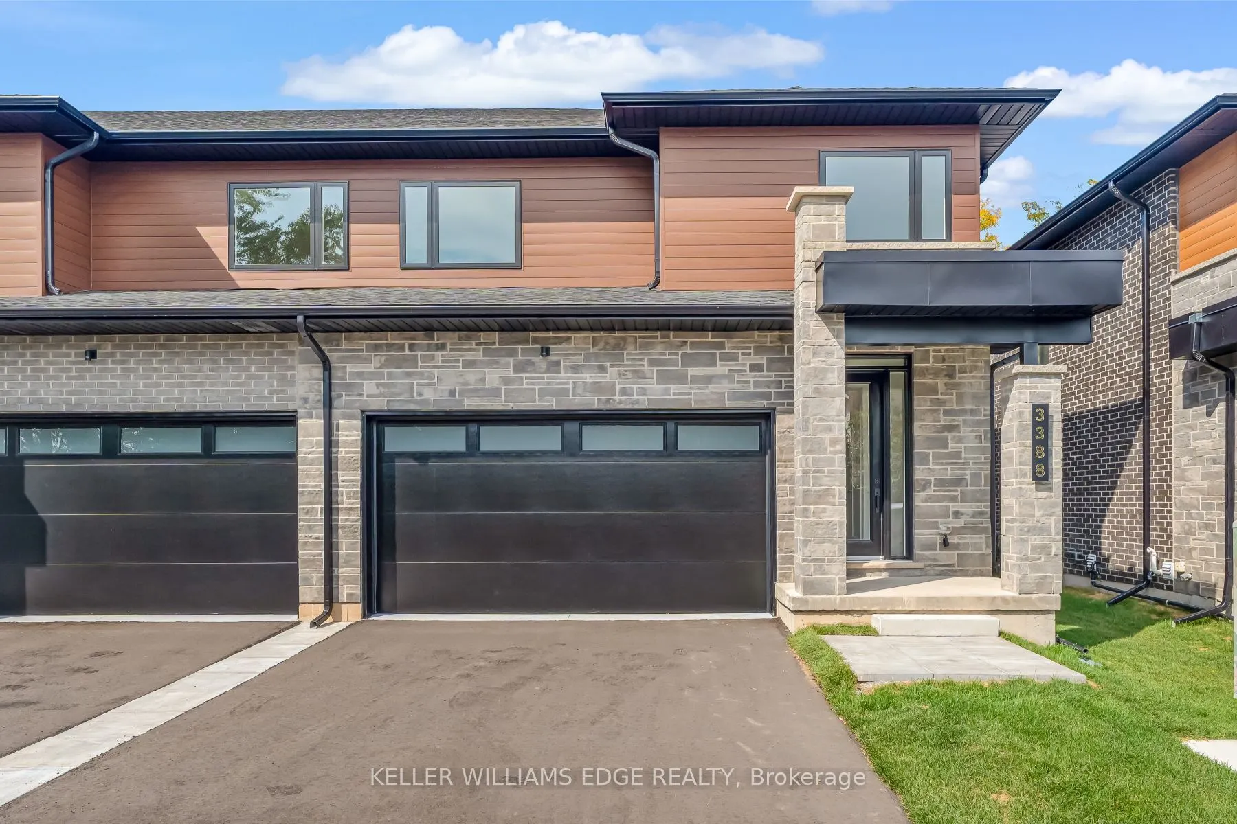 2154 Walkers Line, #7