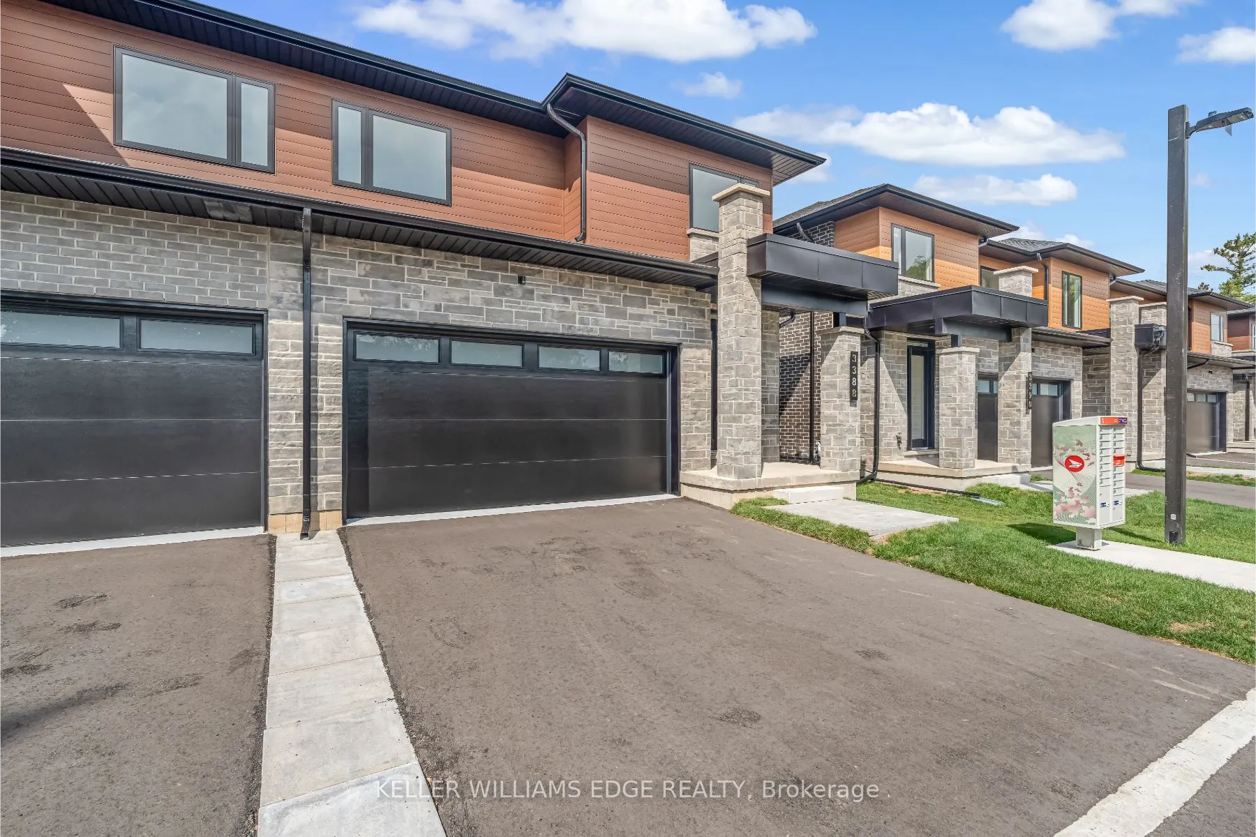 2154 Walkers Line, #7