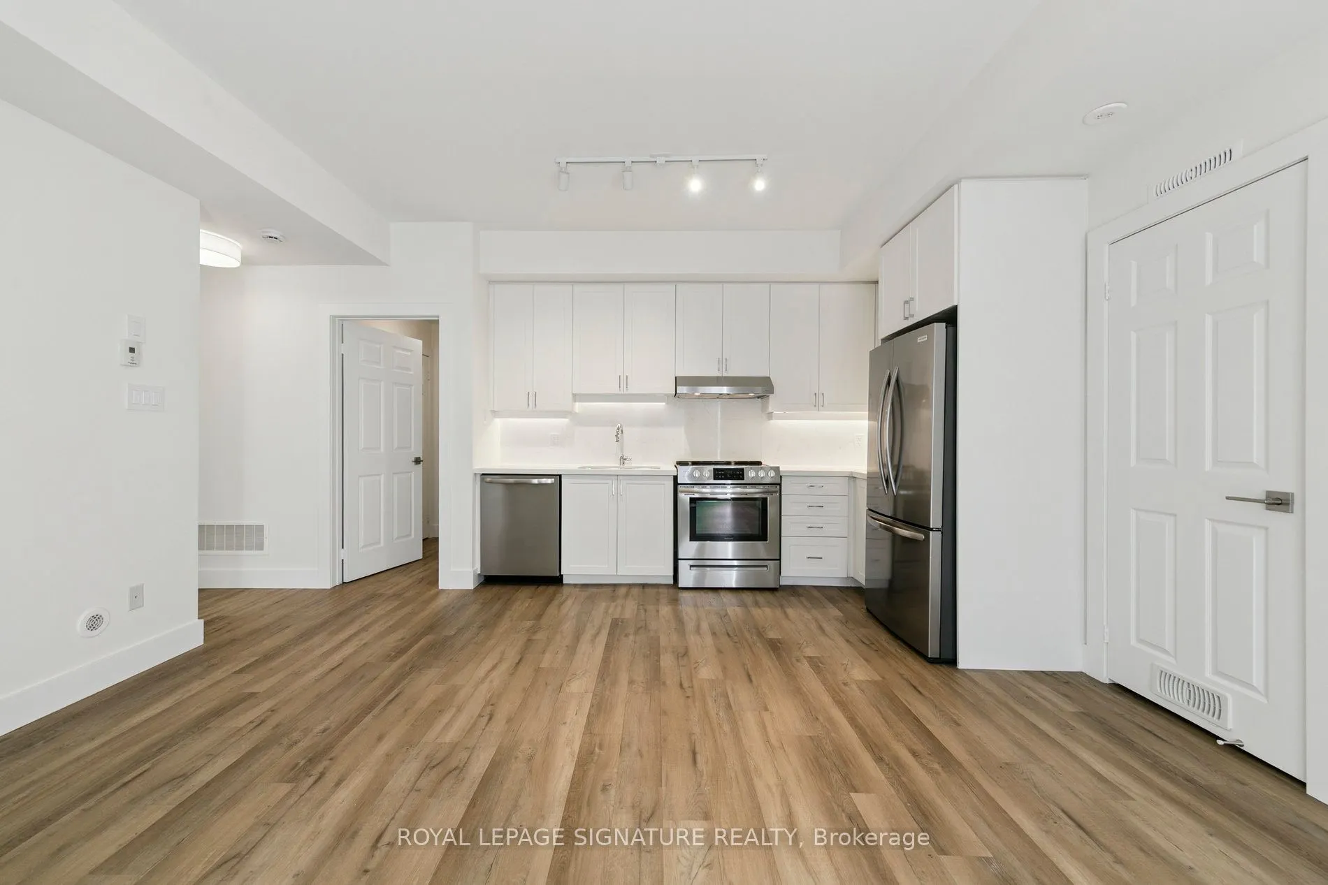 5035 Oscar Peterson Boulevard, #32