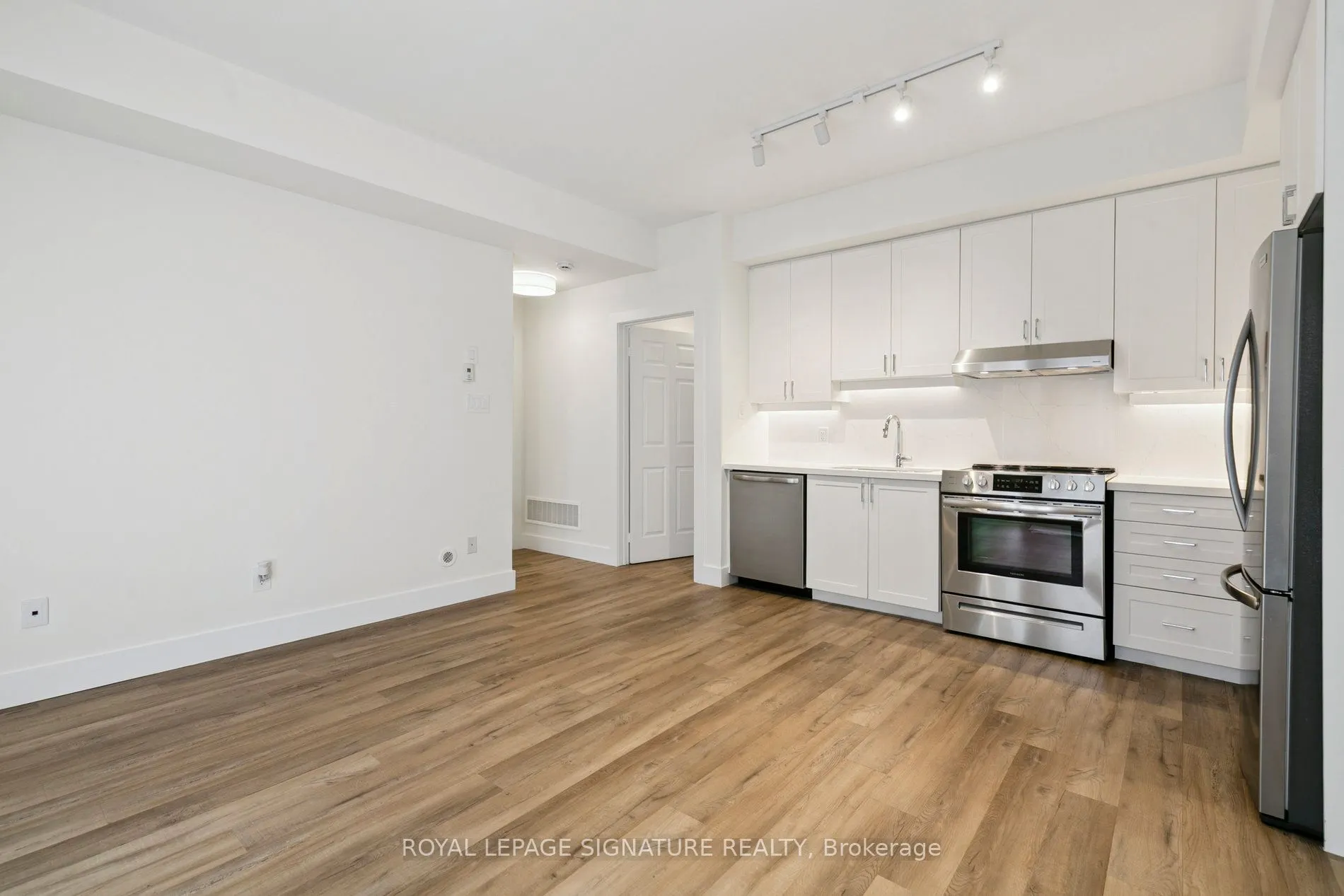 5035 Oscar Peterson Boulevard, #32
