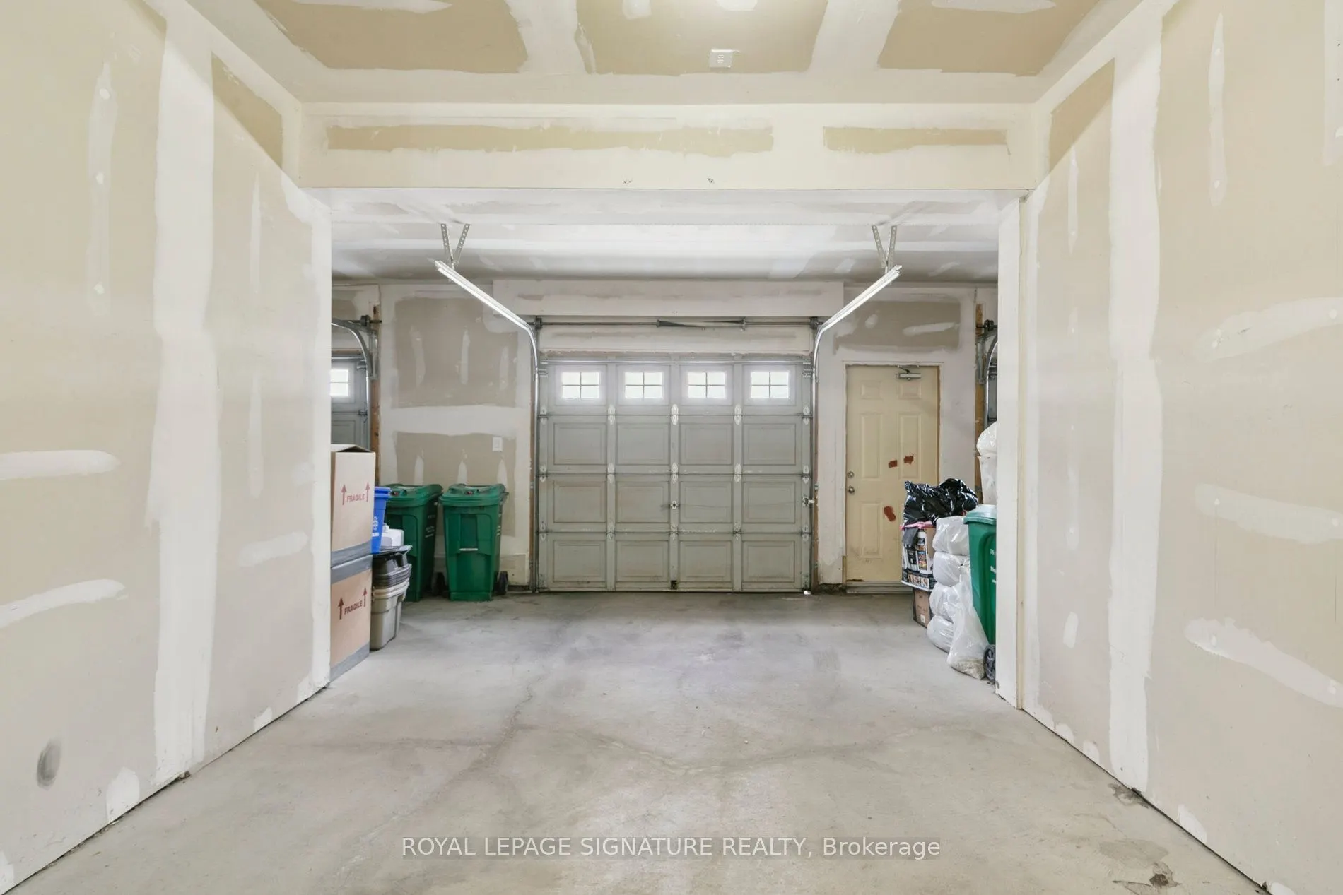5035 Oscar Peterson Boulevard, #32