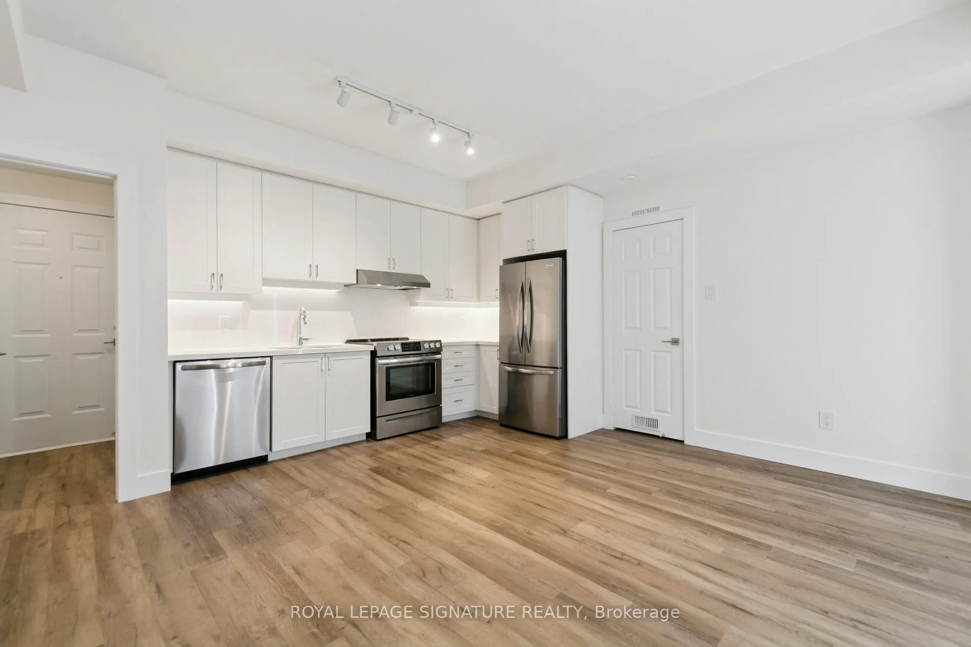5035 Oscar Peterson Boulevard, #32
