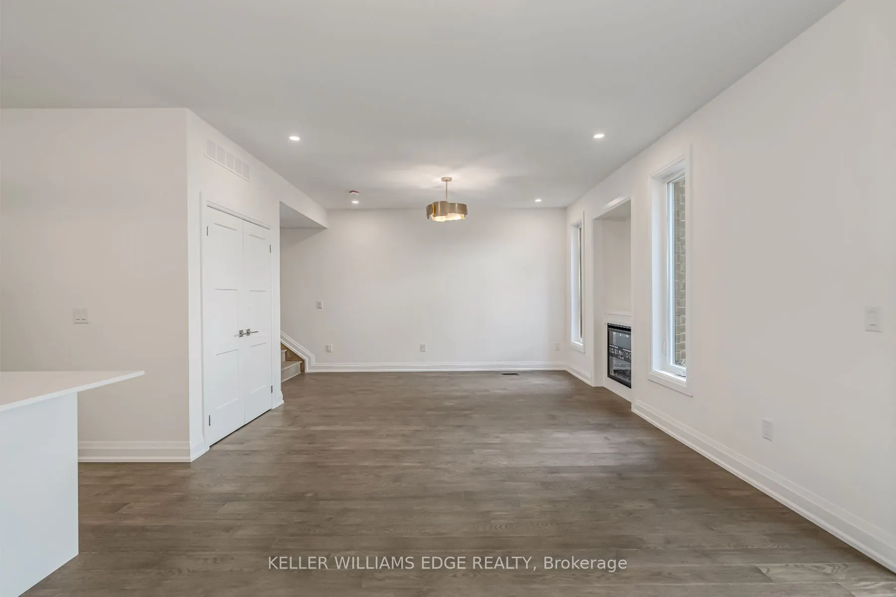 2154 Walkers Line, #8