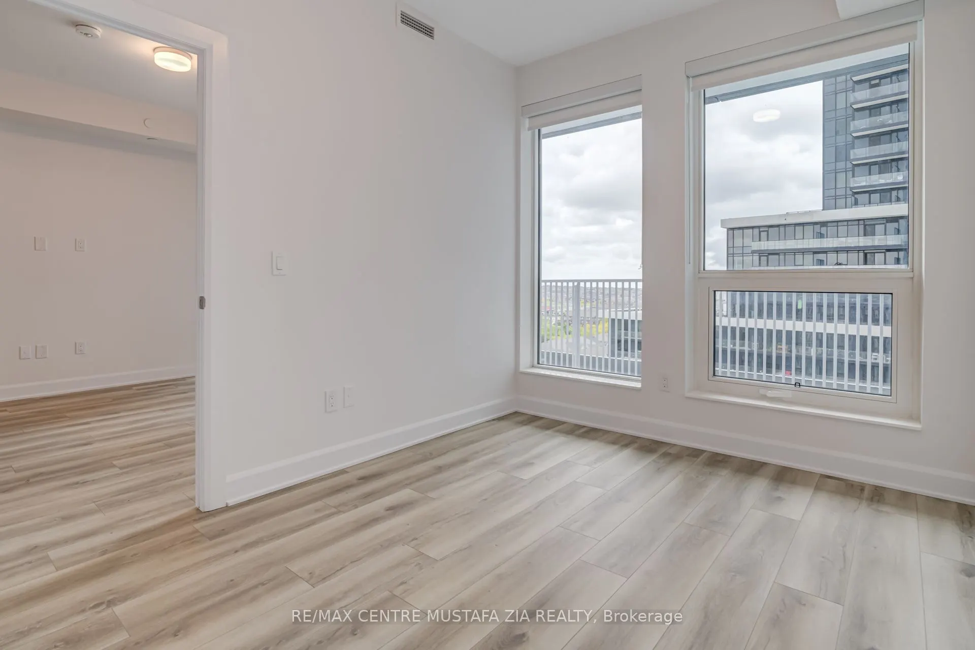 3240 William Coltson Avenue, #1015