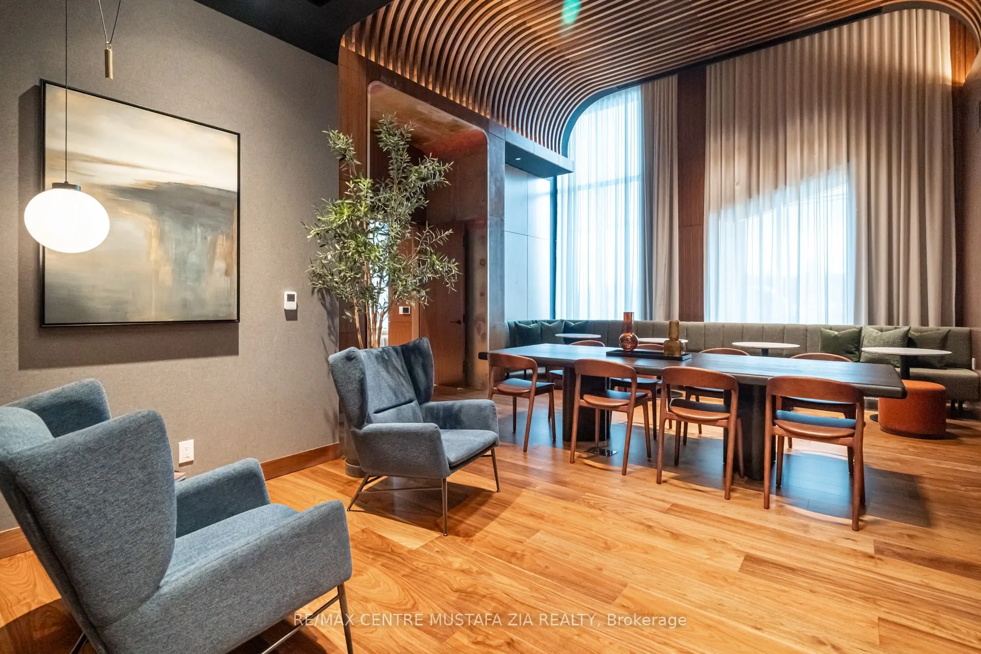 3240 William Coltson Avenue, #1015