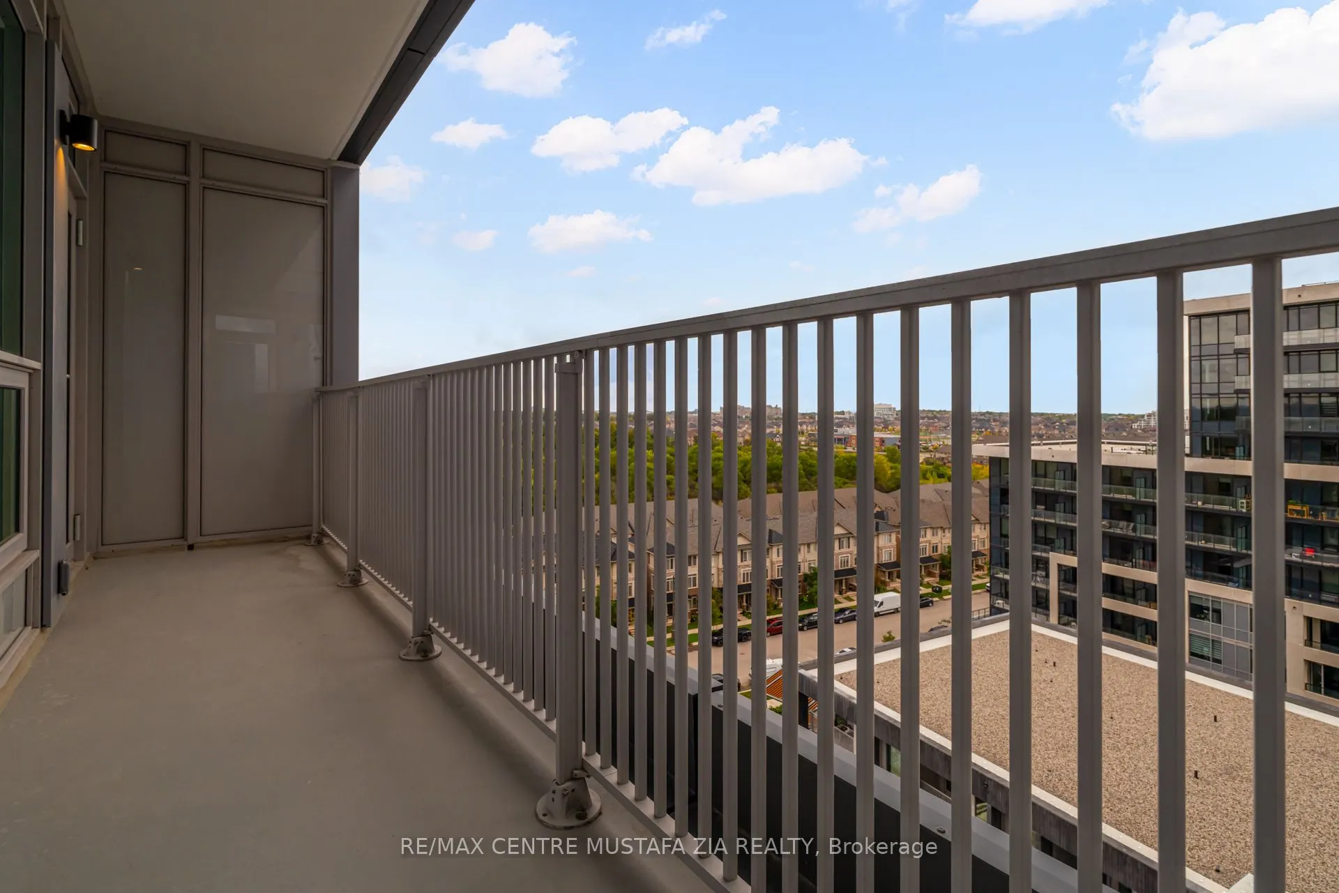 3240 William Coltson Avenue, #1015