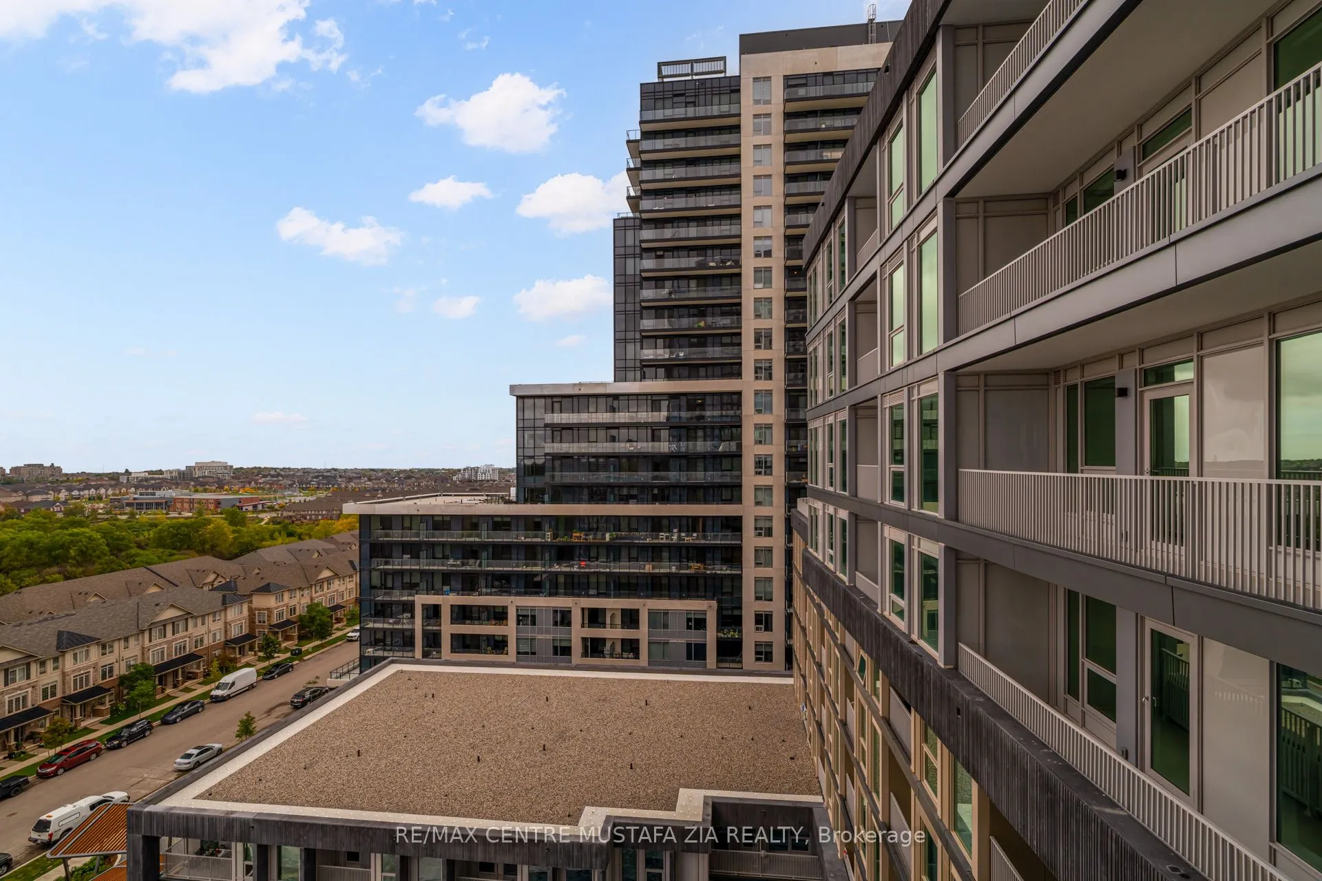 3240 William Coltson Avenue, #1015