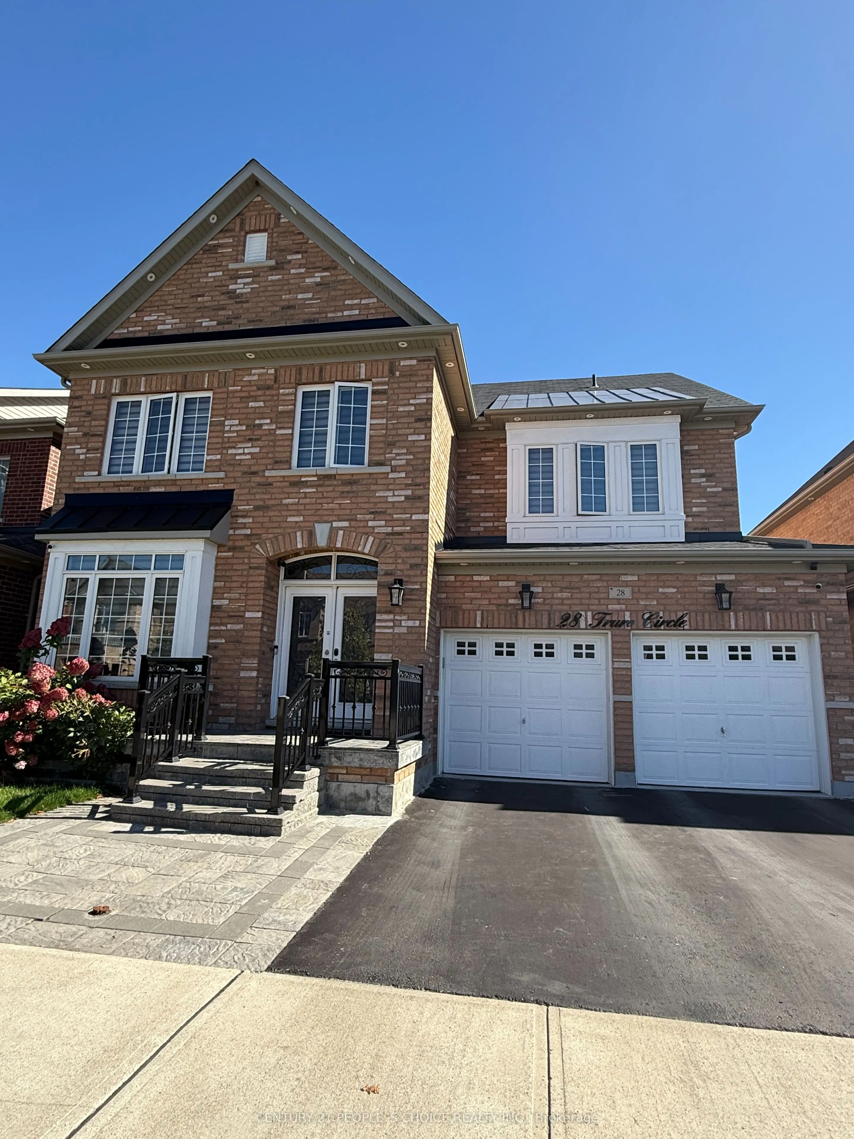 28 Truro Circle