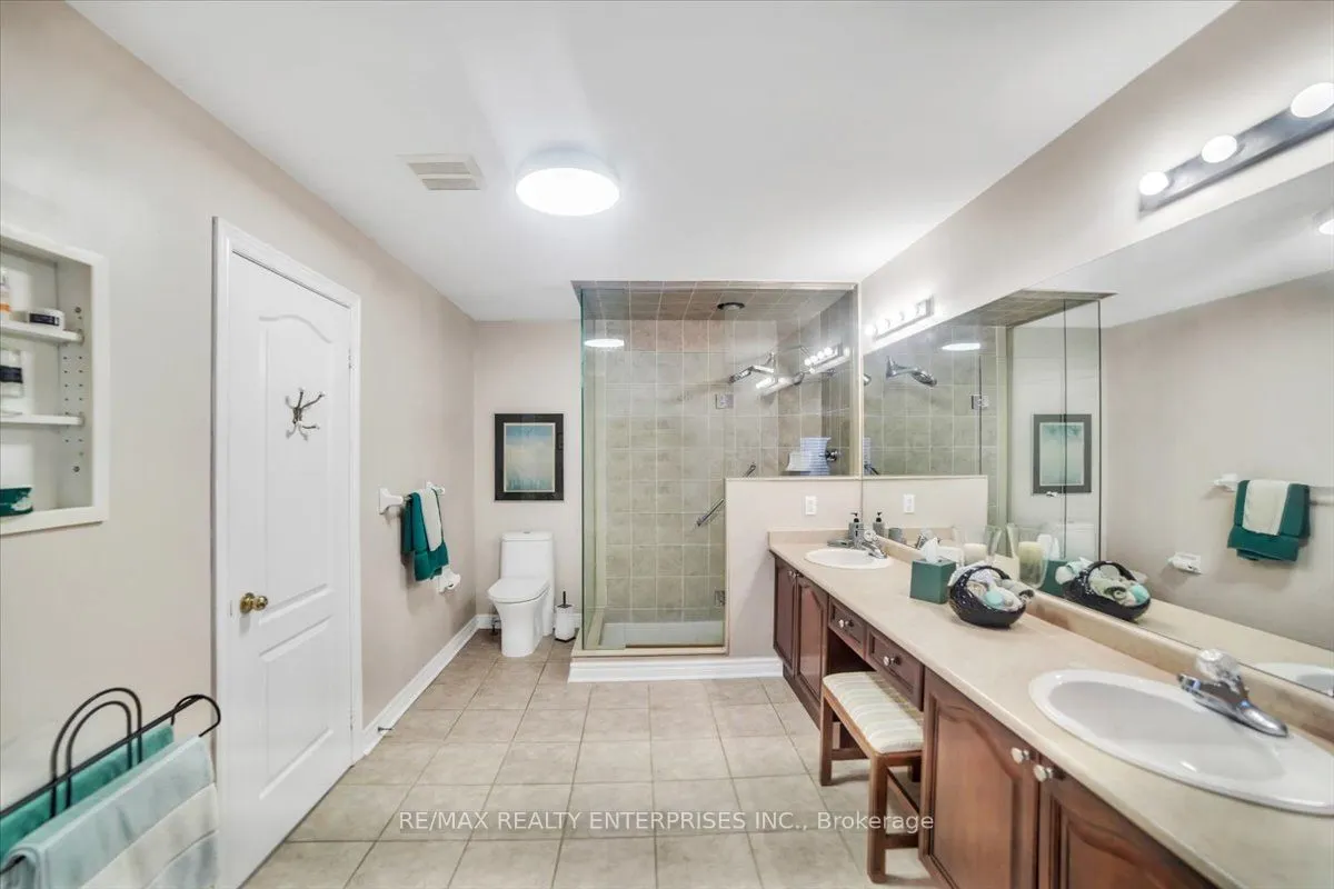 18 Southcrest Court